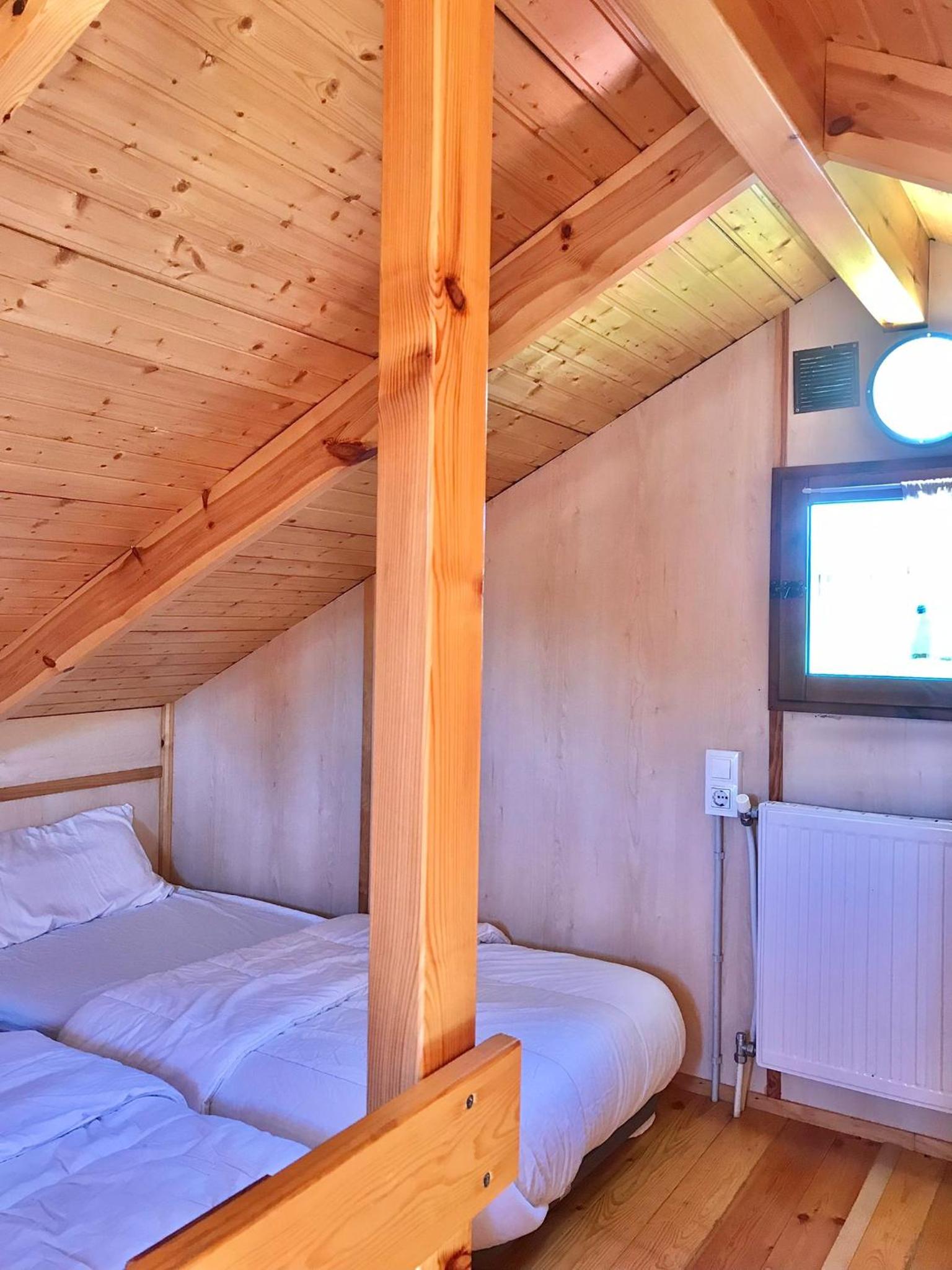 Bungalow (6 Adults) photo 2
