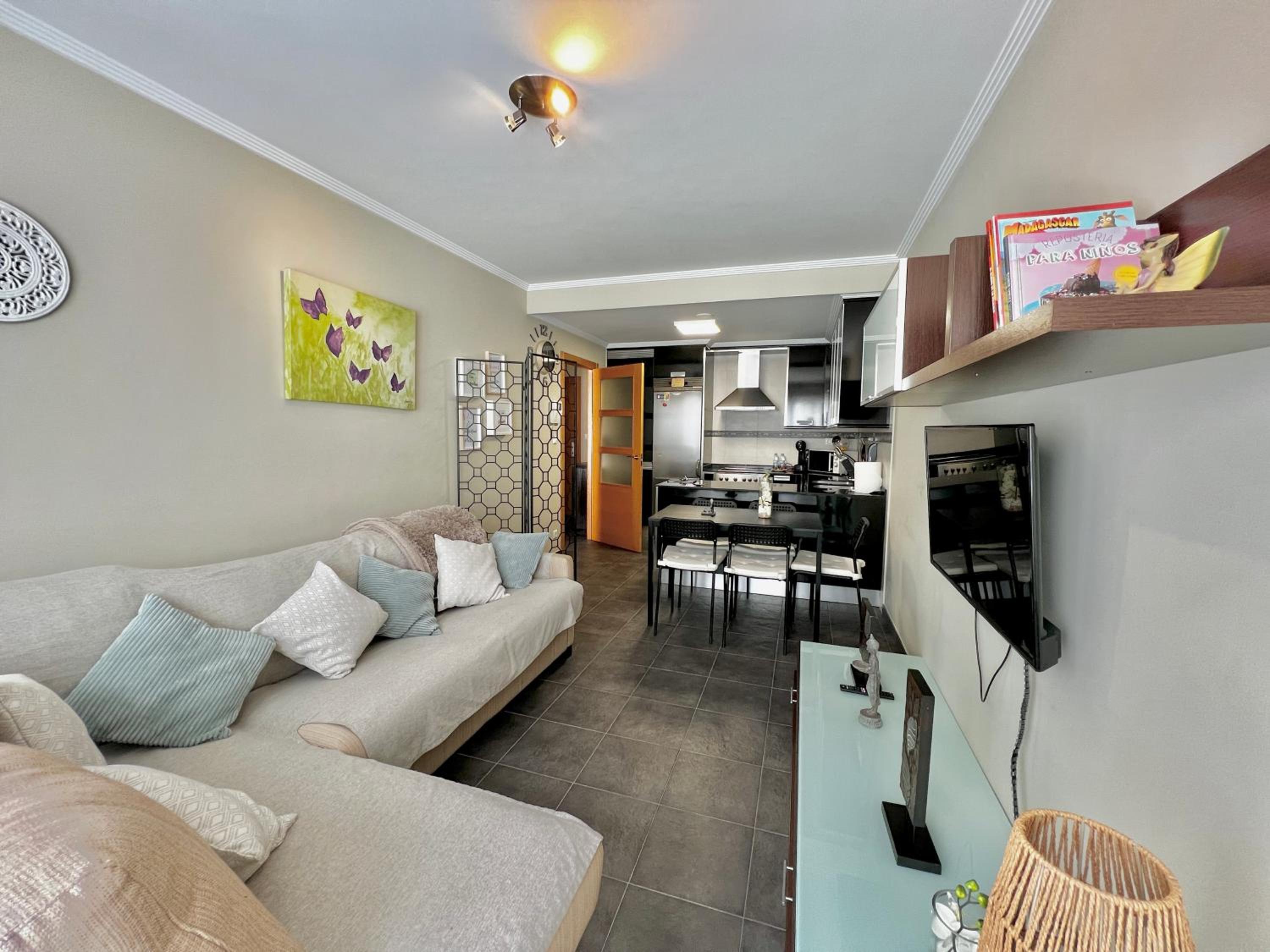 One-Bedroom Apartment photo 2