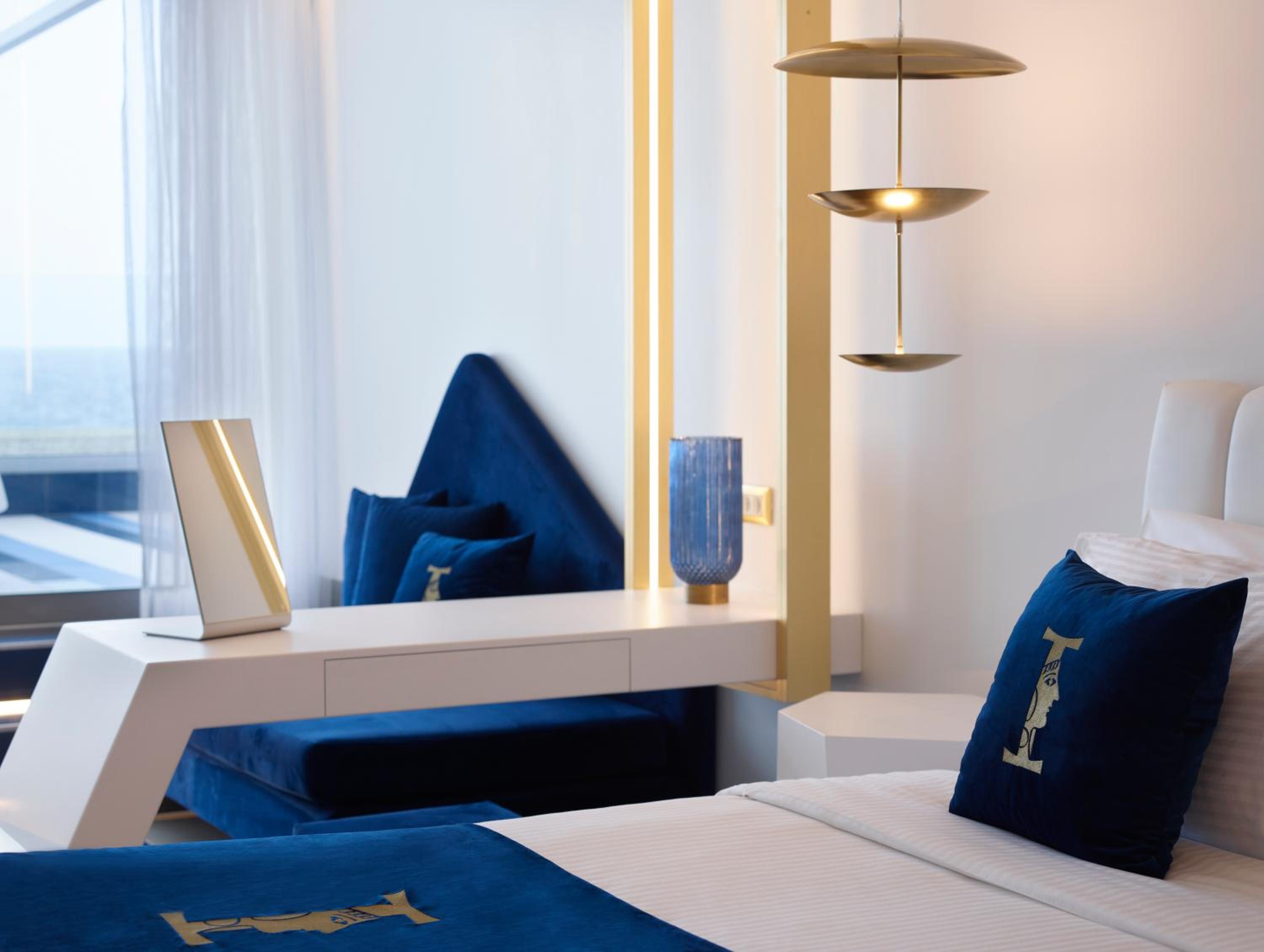 Gold Junior Suite Sea View photo 3