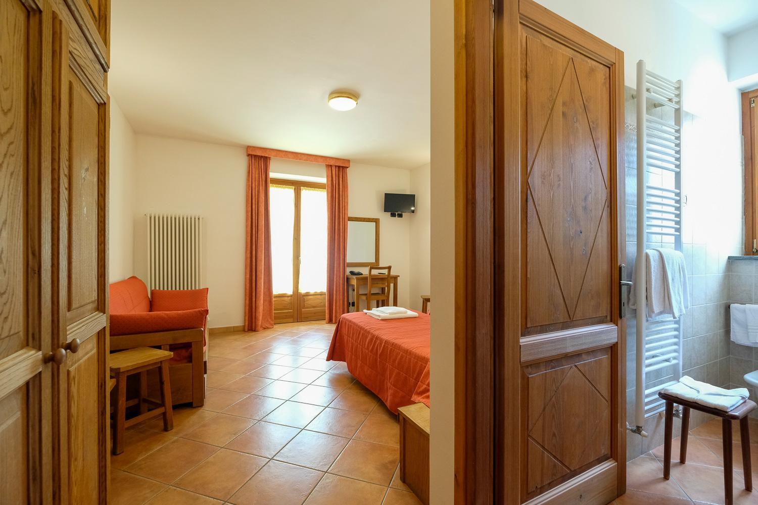 Double or Twin Room with Balcony
