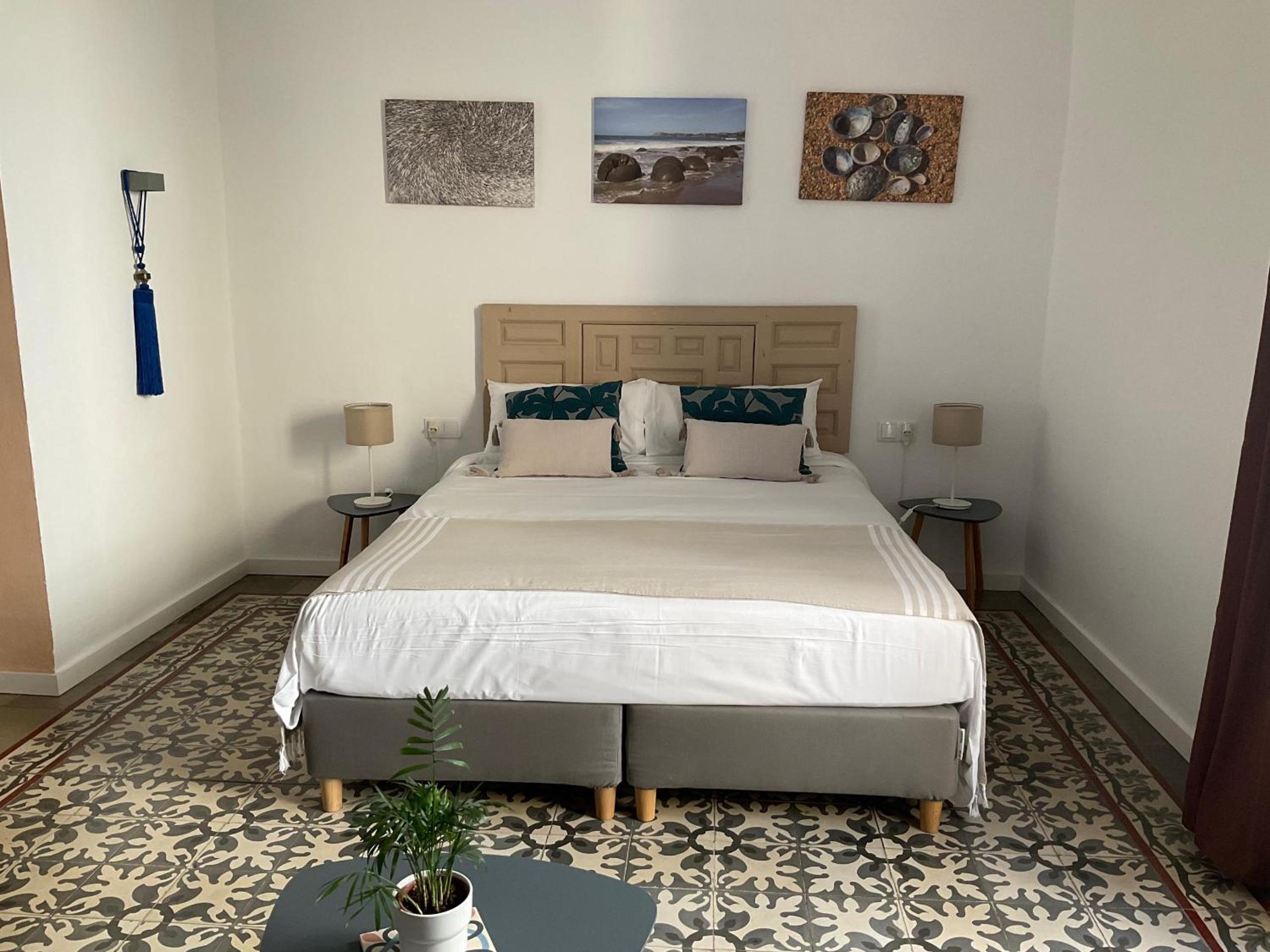 Habitación Doble con Baño Privado