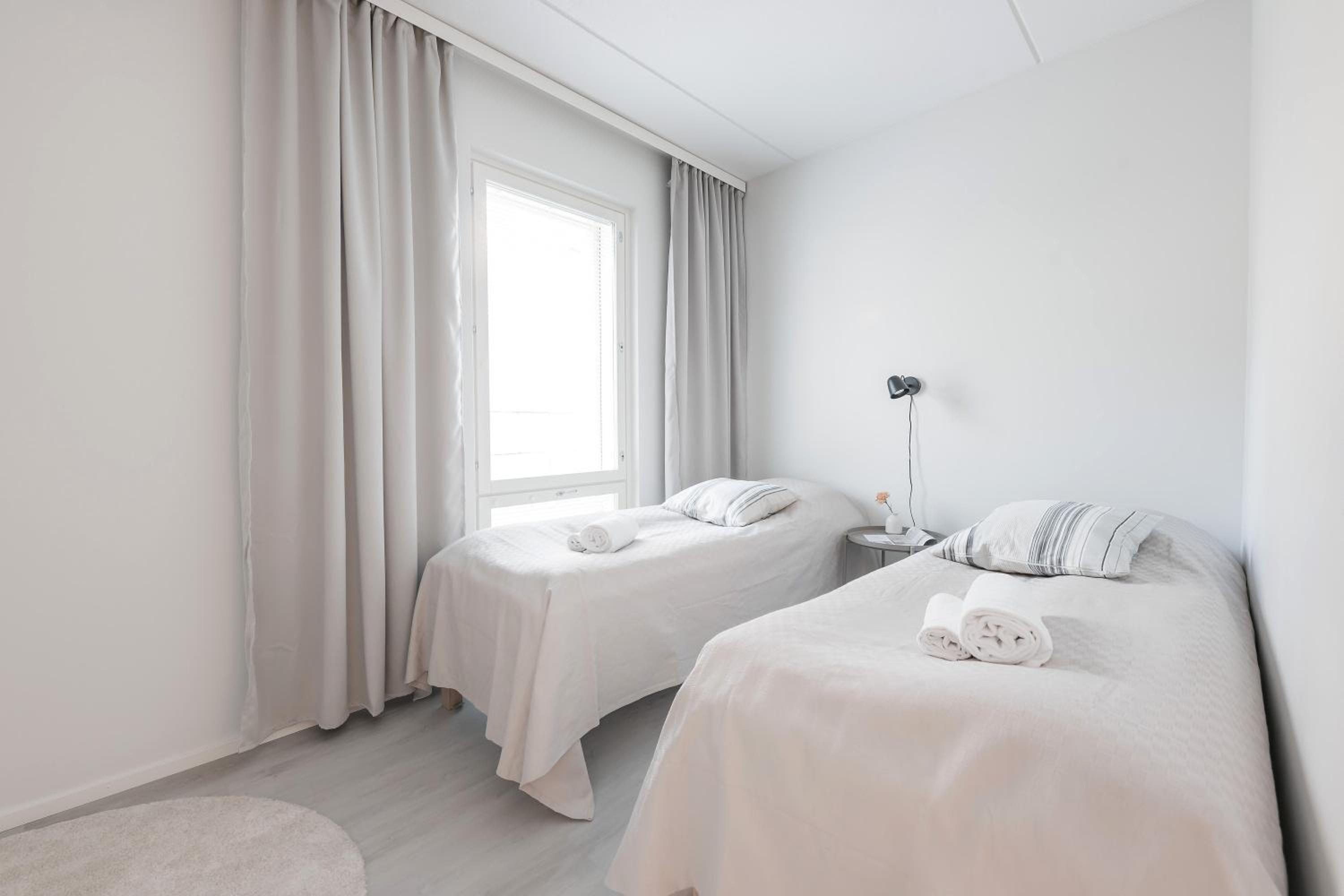 One-Bedroom Apartment - Photo 1