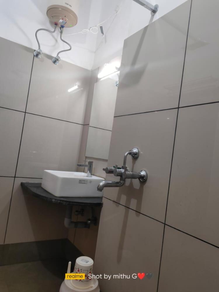 Deluxe Triple Room photo 2