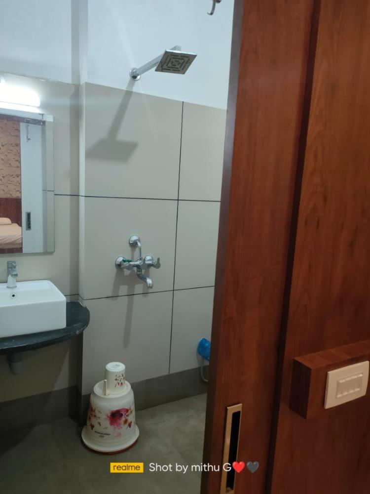 Deluxe Triple Room photo 3
