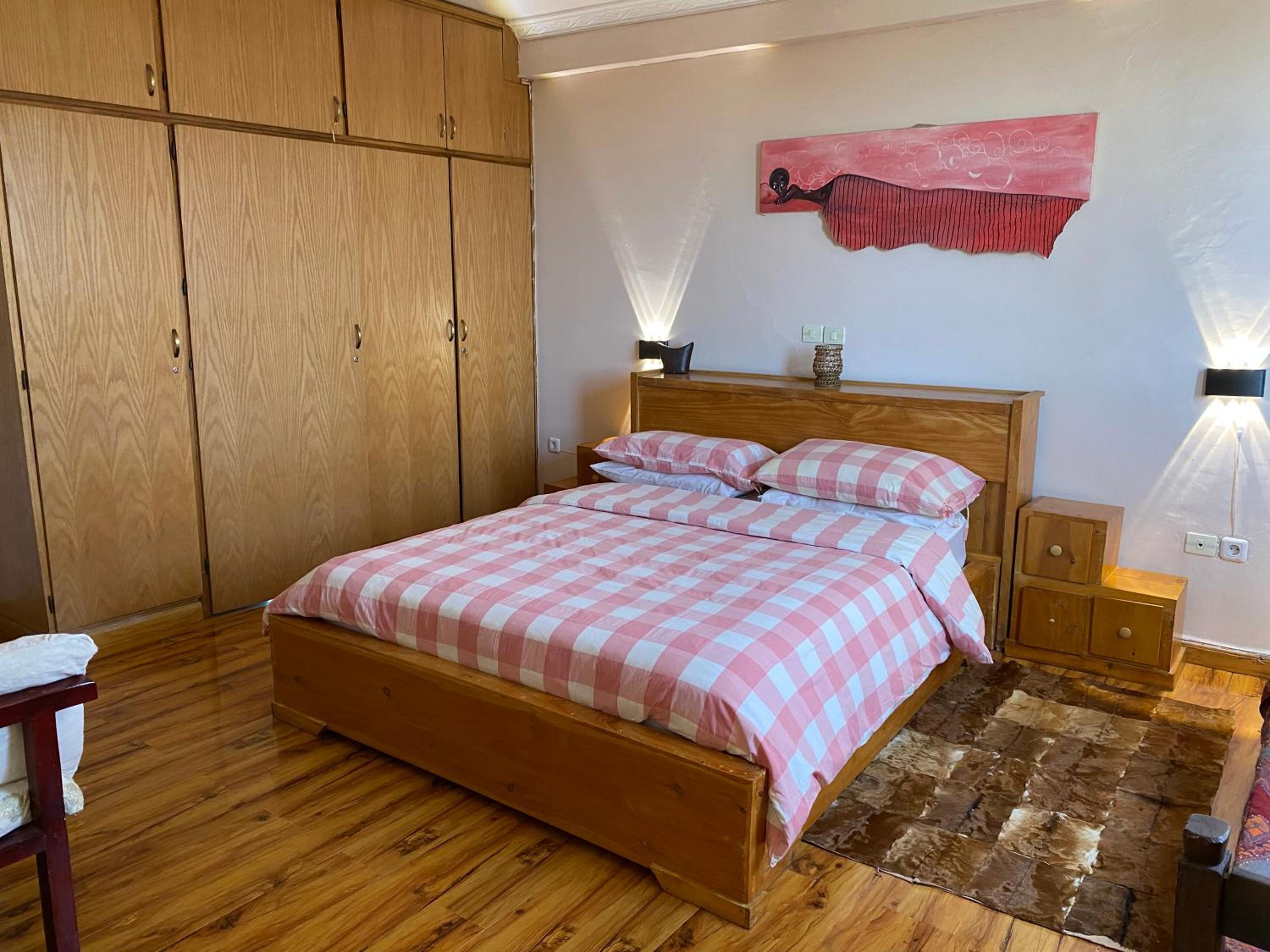 Deluxe Family Suite photo 2