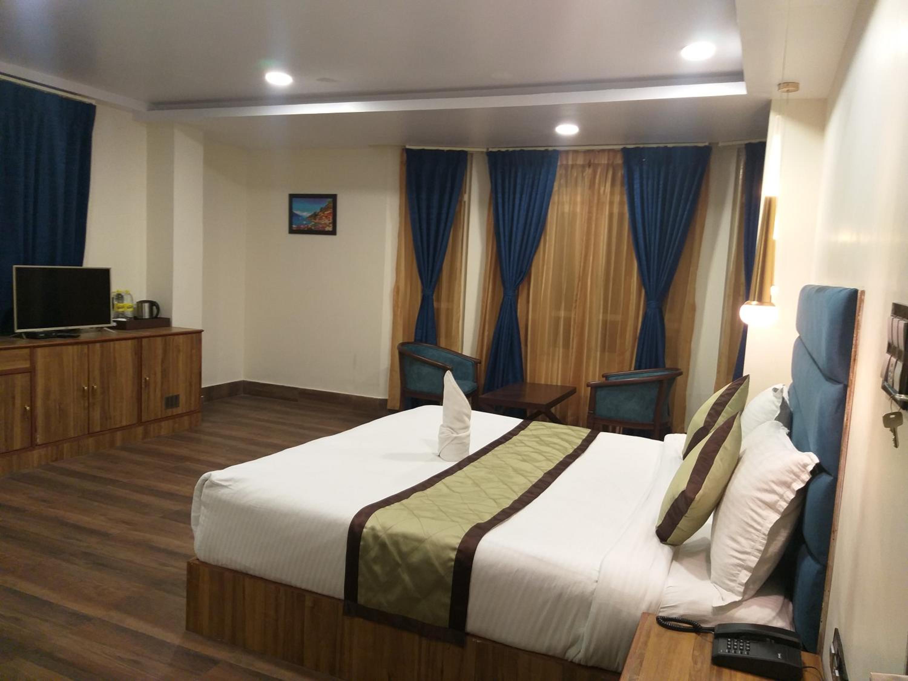 Standard Double Room - Photo 3