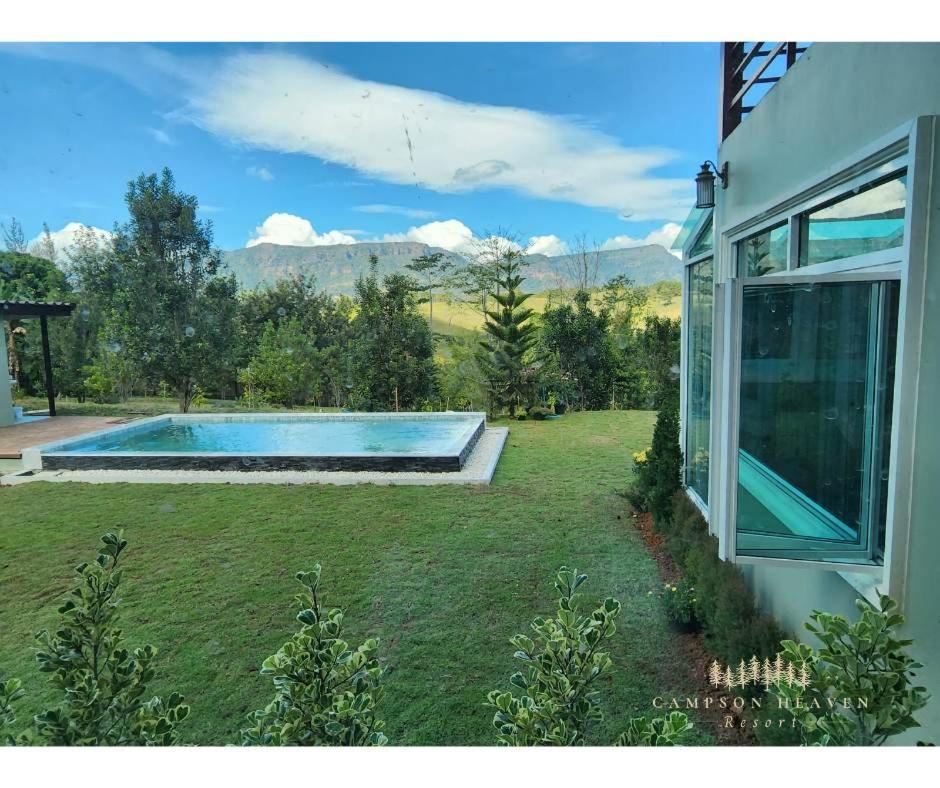Villa with Private Pool - Photo 4