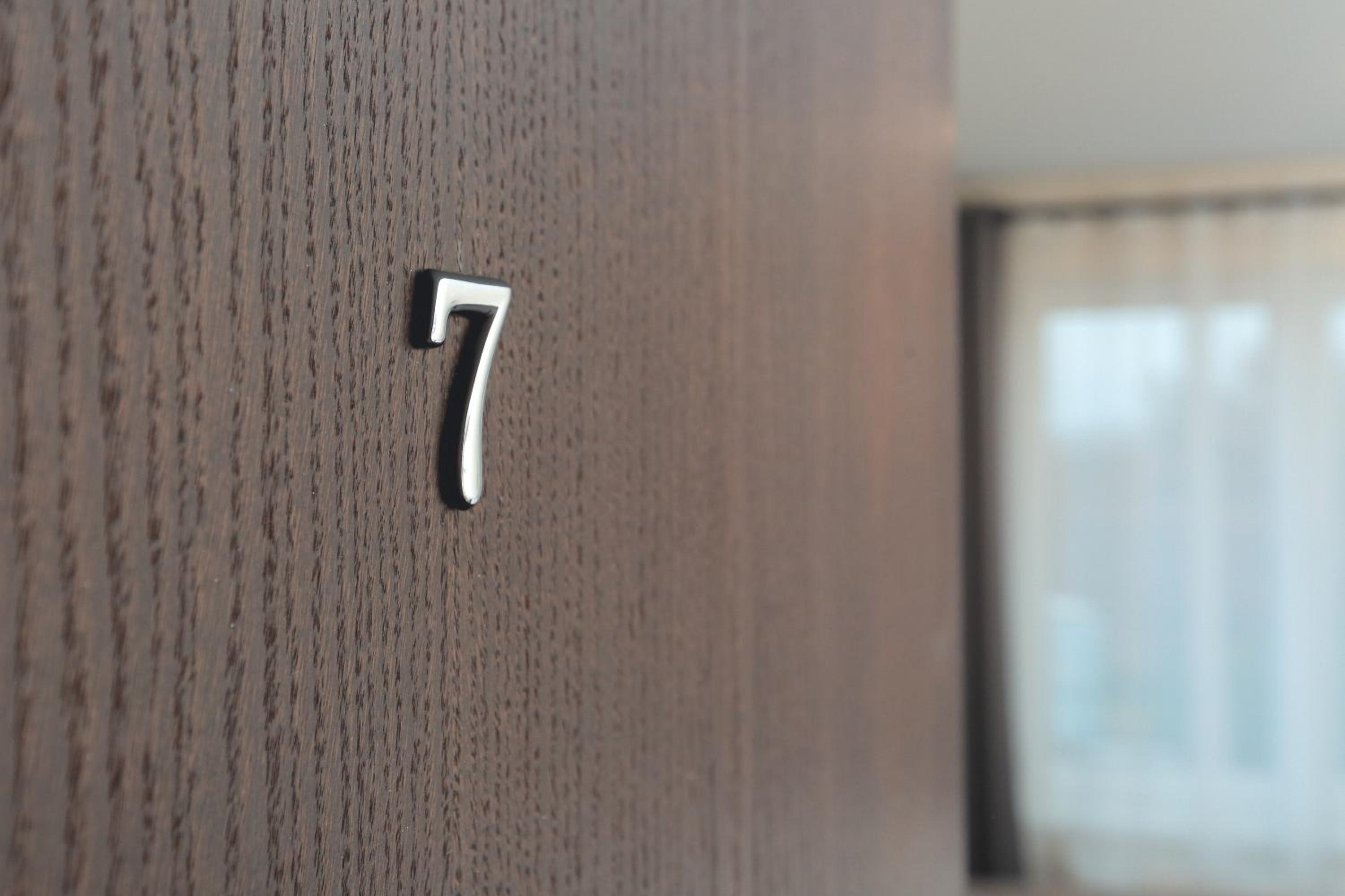 Twin Room - Photo 8