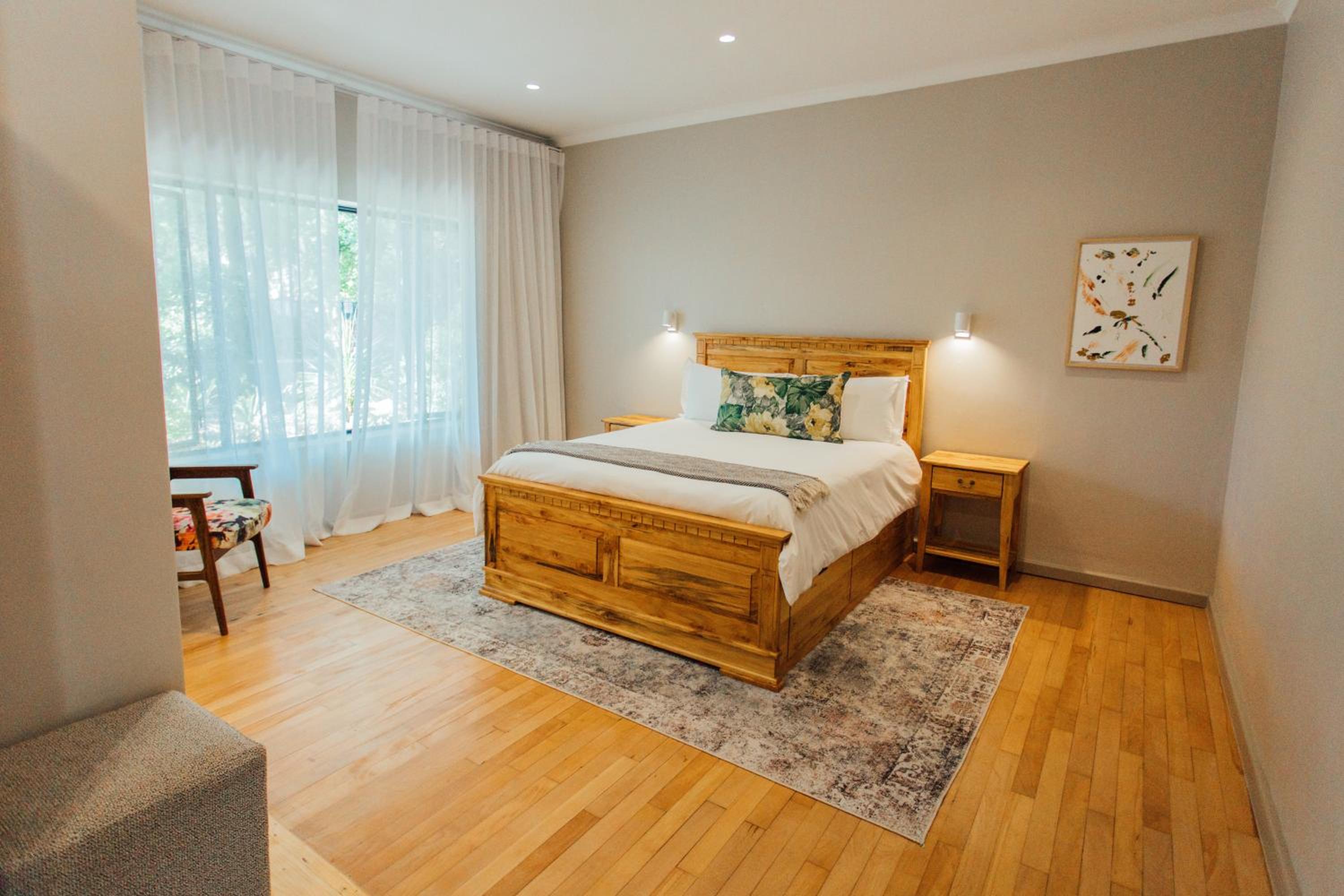 Two-Bedroom Apartment - Photo 9