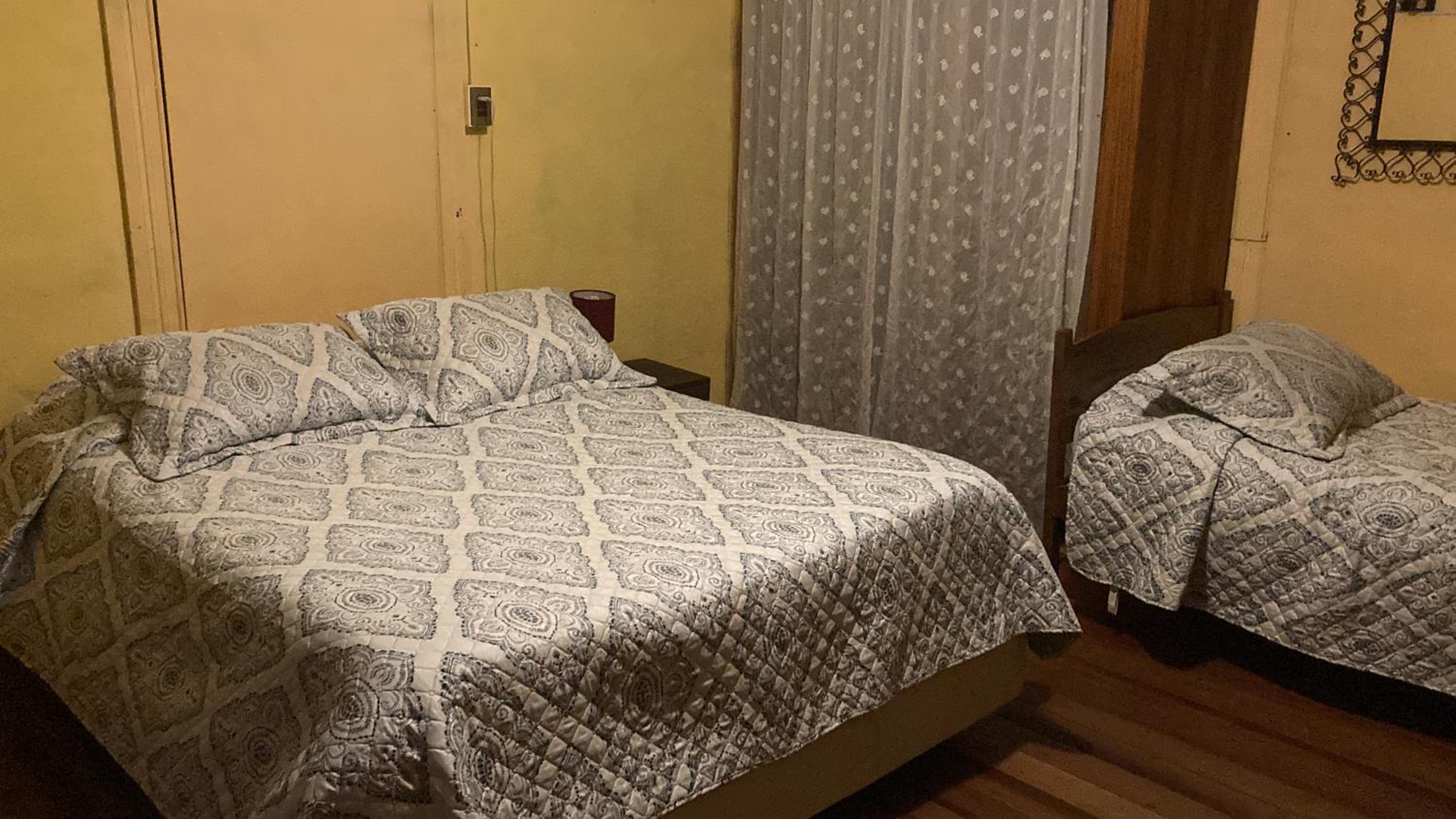 Deluxe Room (2 Adults + 1 Child) photo 1