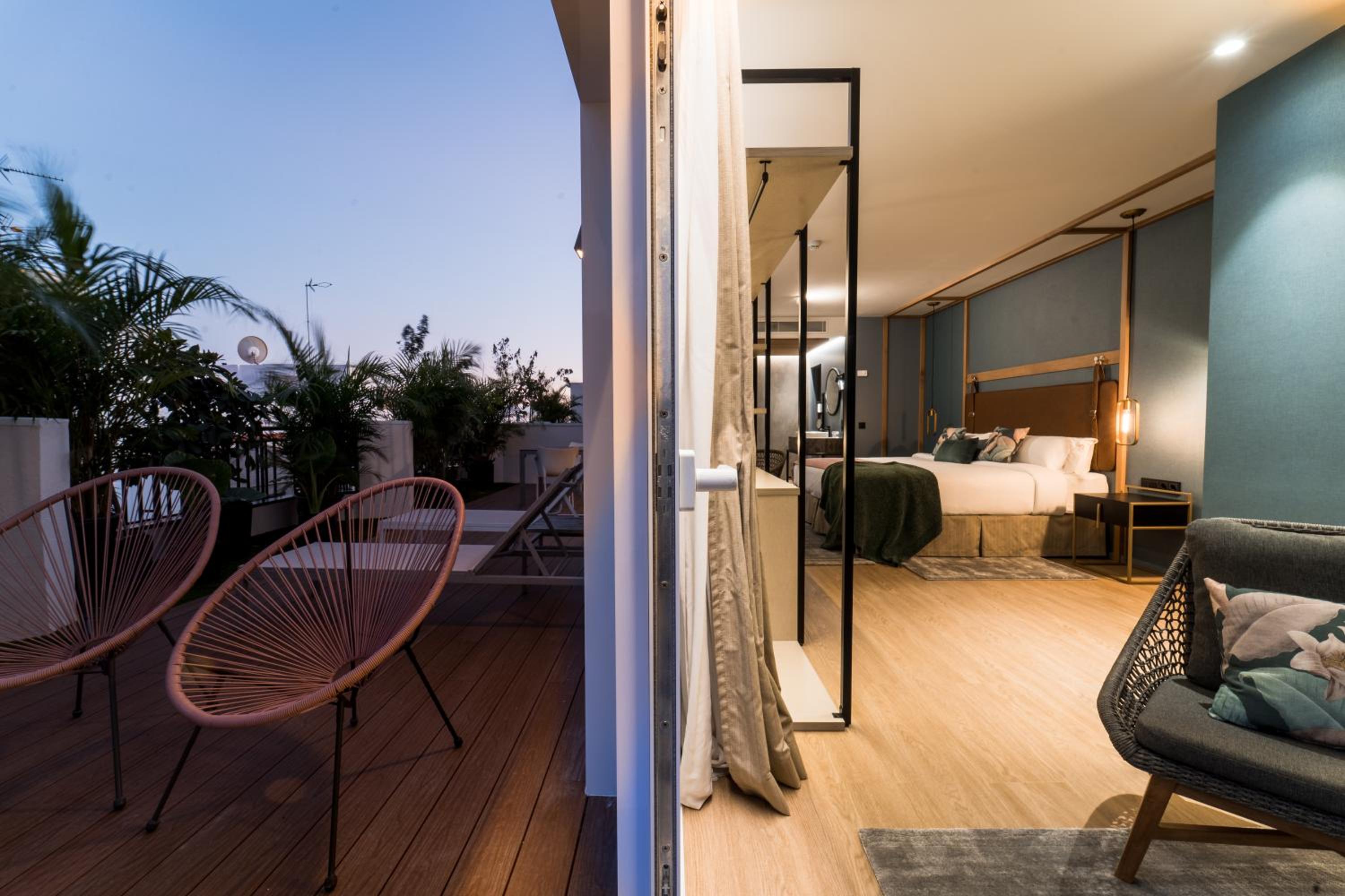 Grand Suite with Terrace