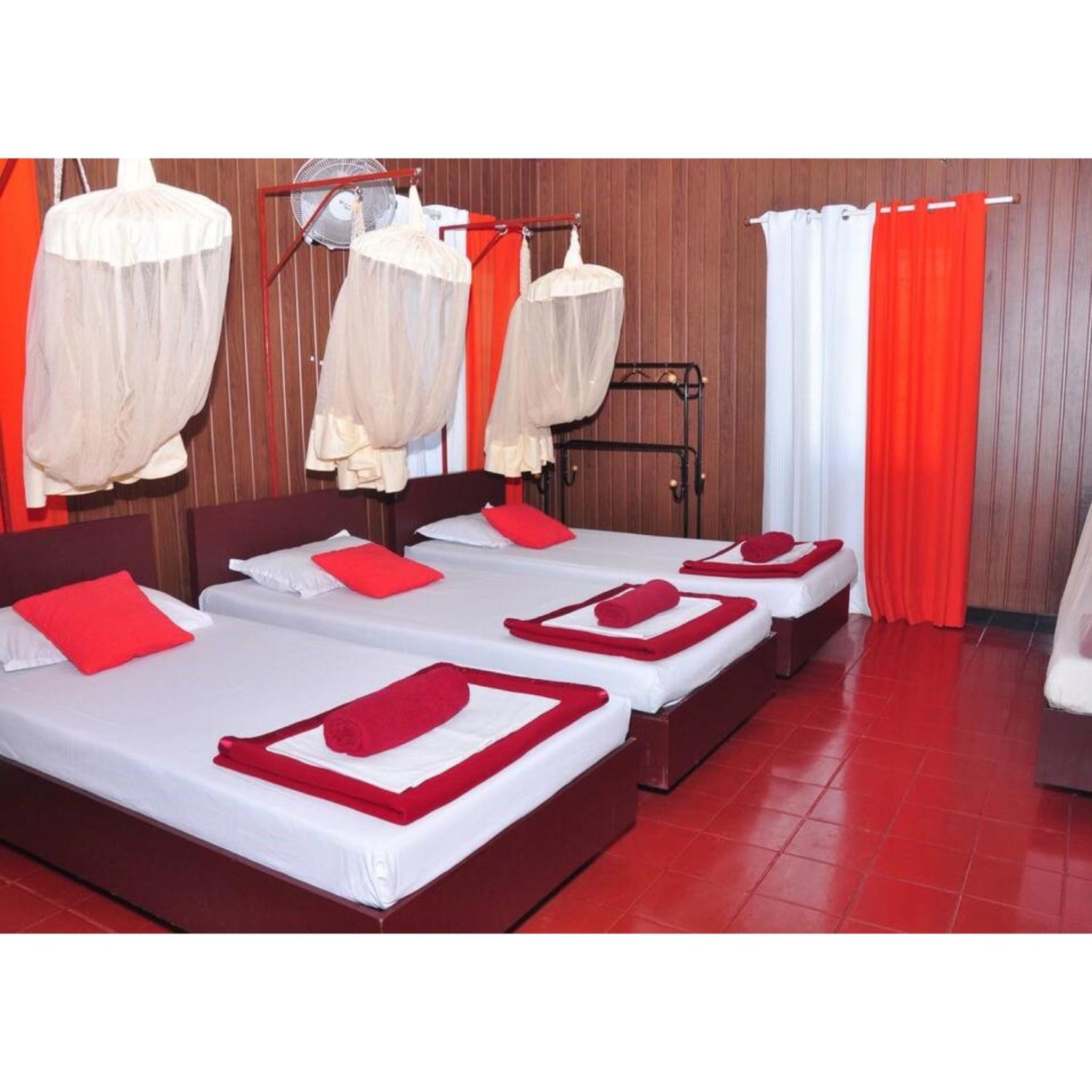 Quadruple Room with Garden View photo 2