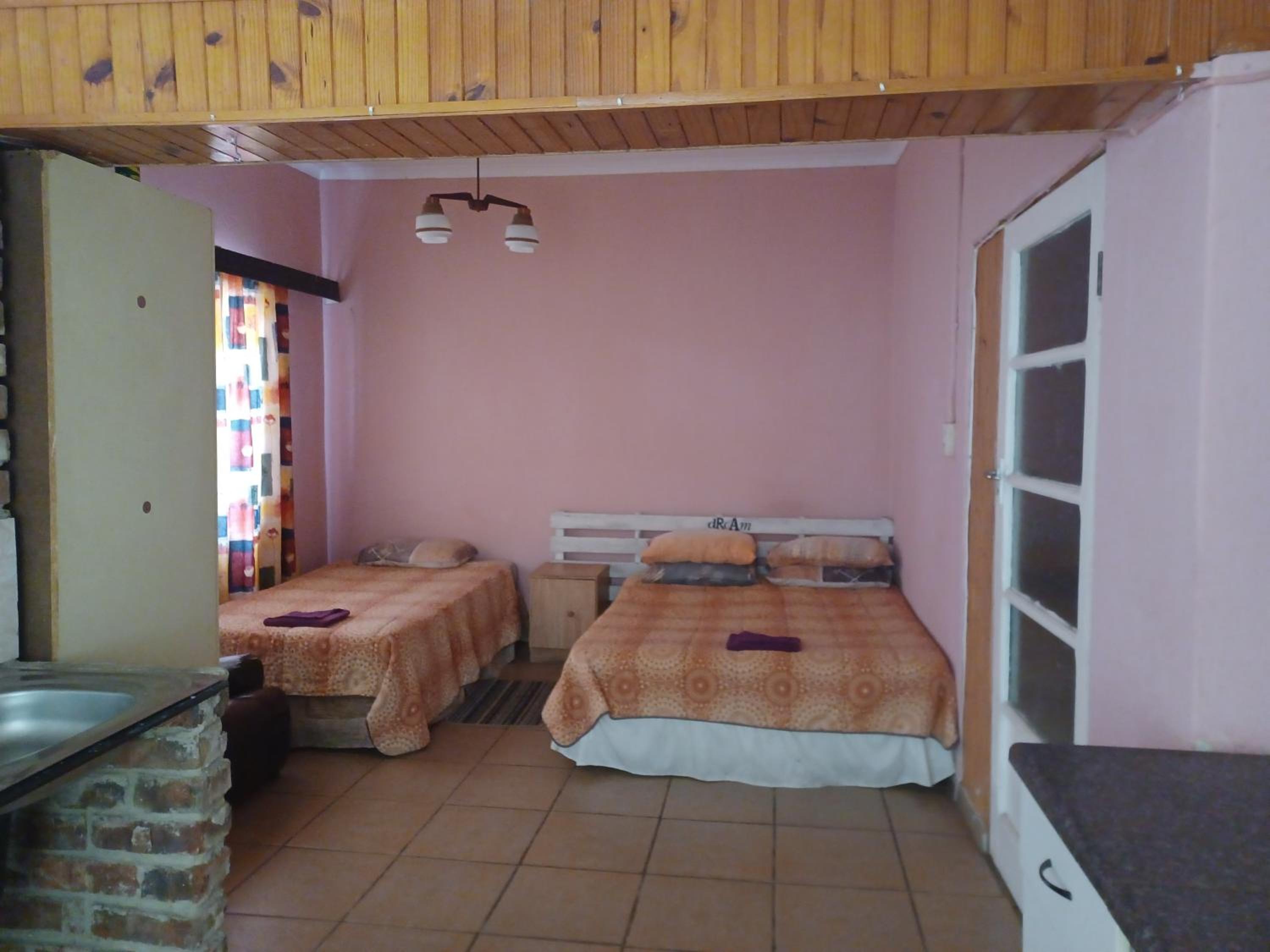 Basic Triple Room - Photo 3
