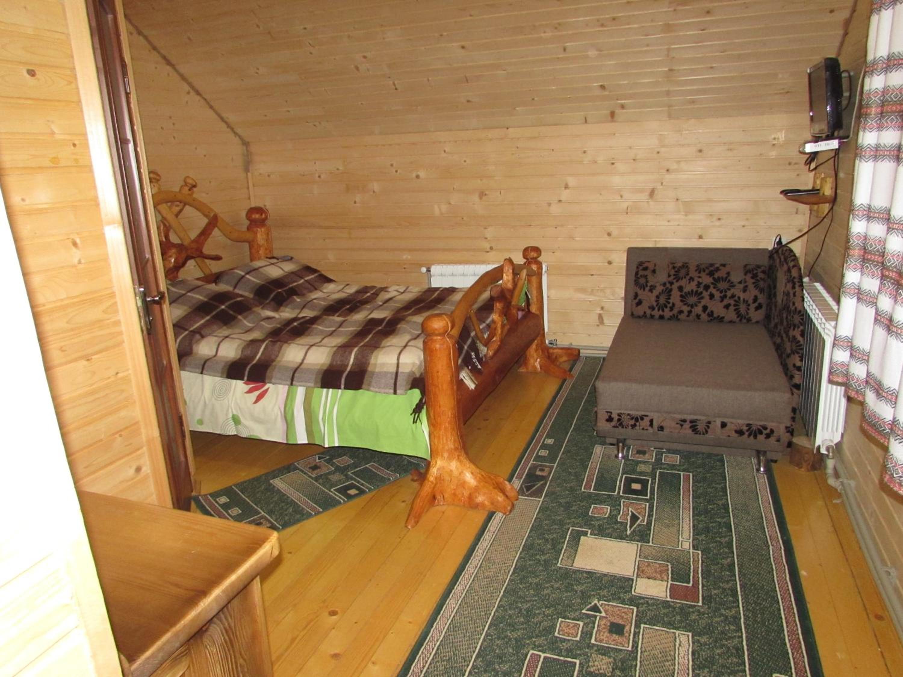 Deluxe Room (2 Adults + 1 Child) photo 1