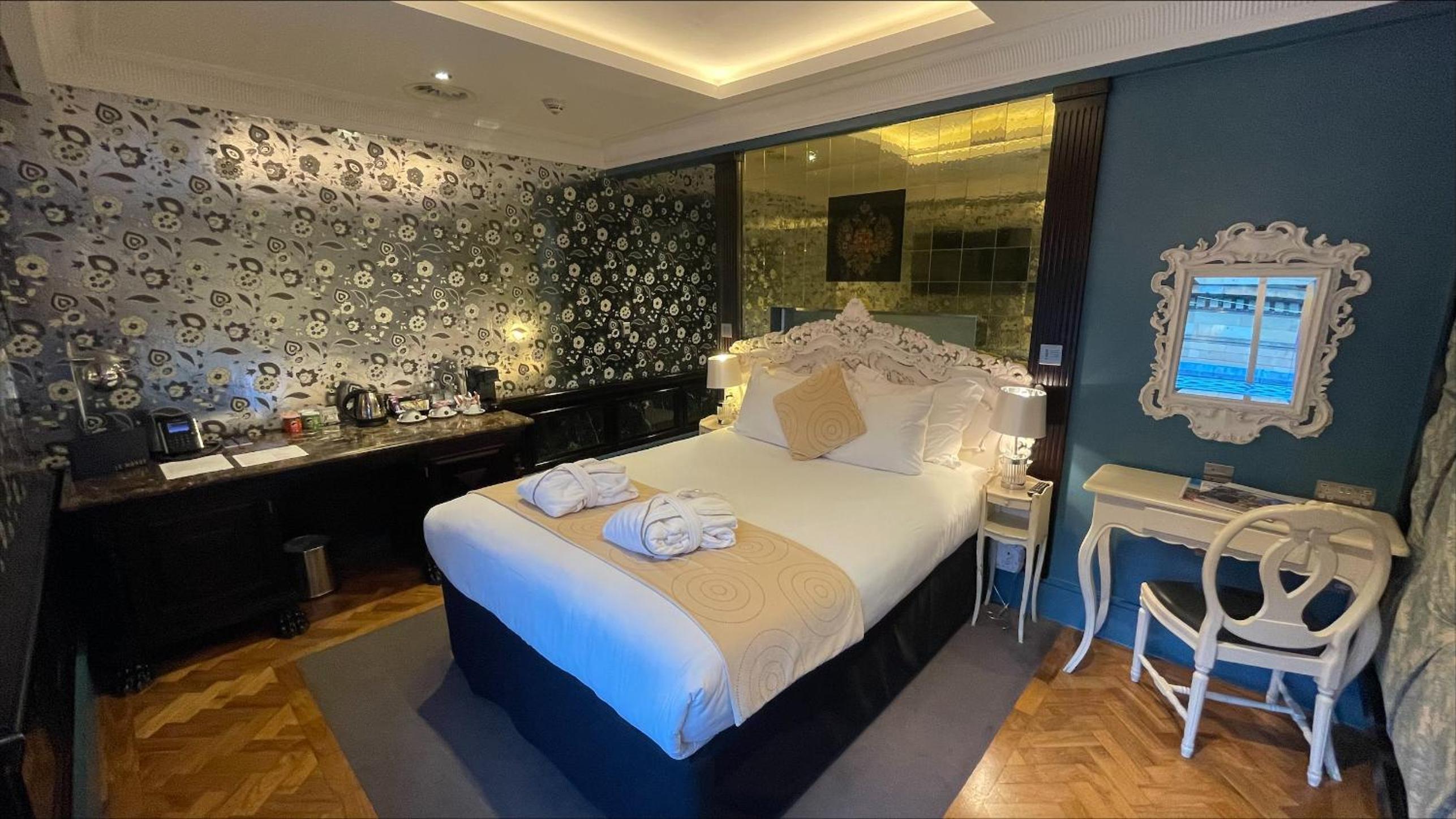 Superior Double Room - Photo 21