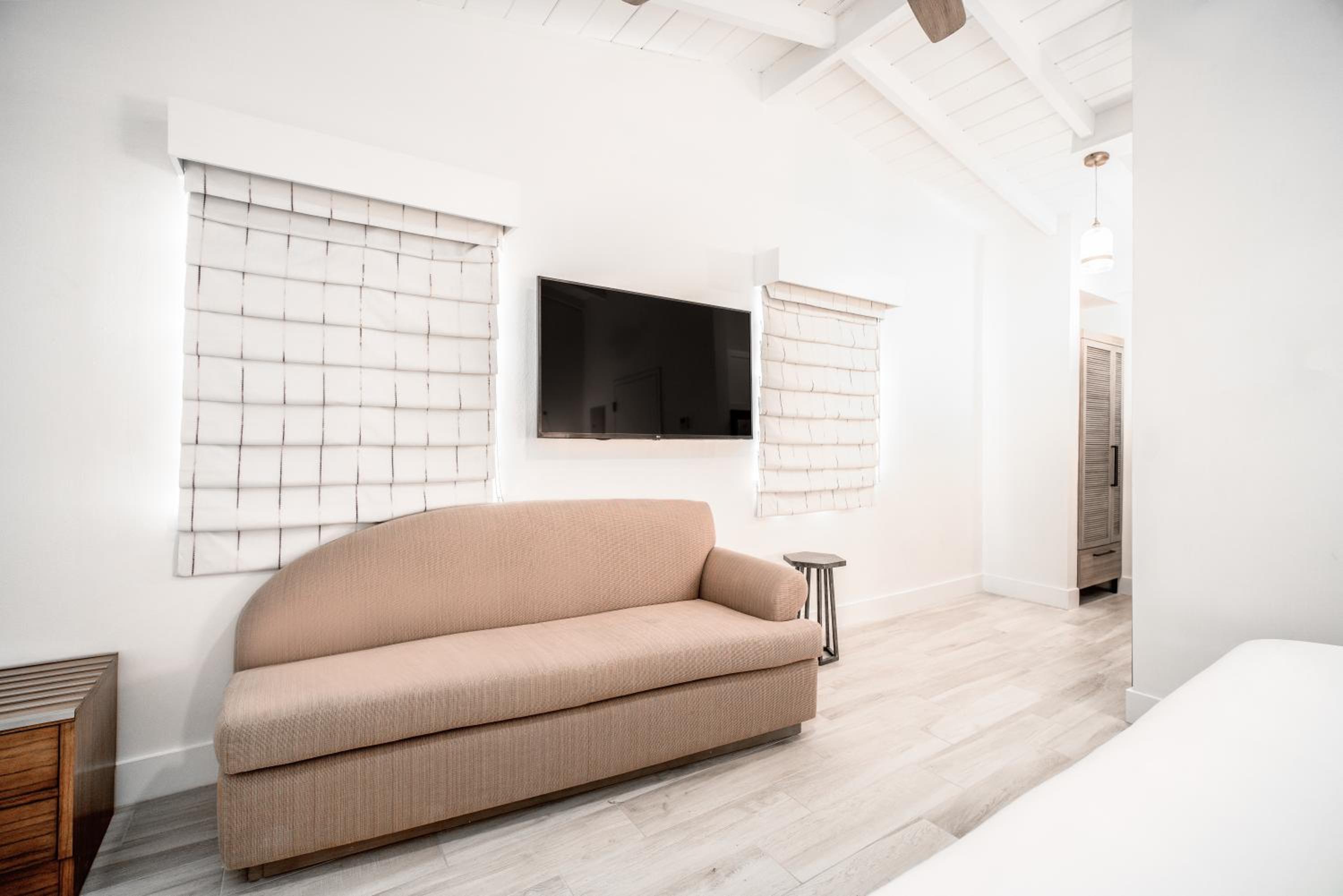 Standard King Villa - Photo 2