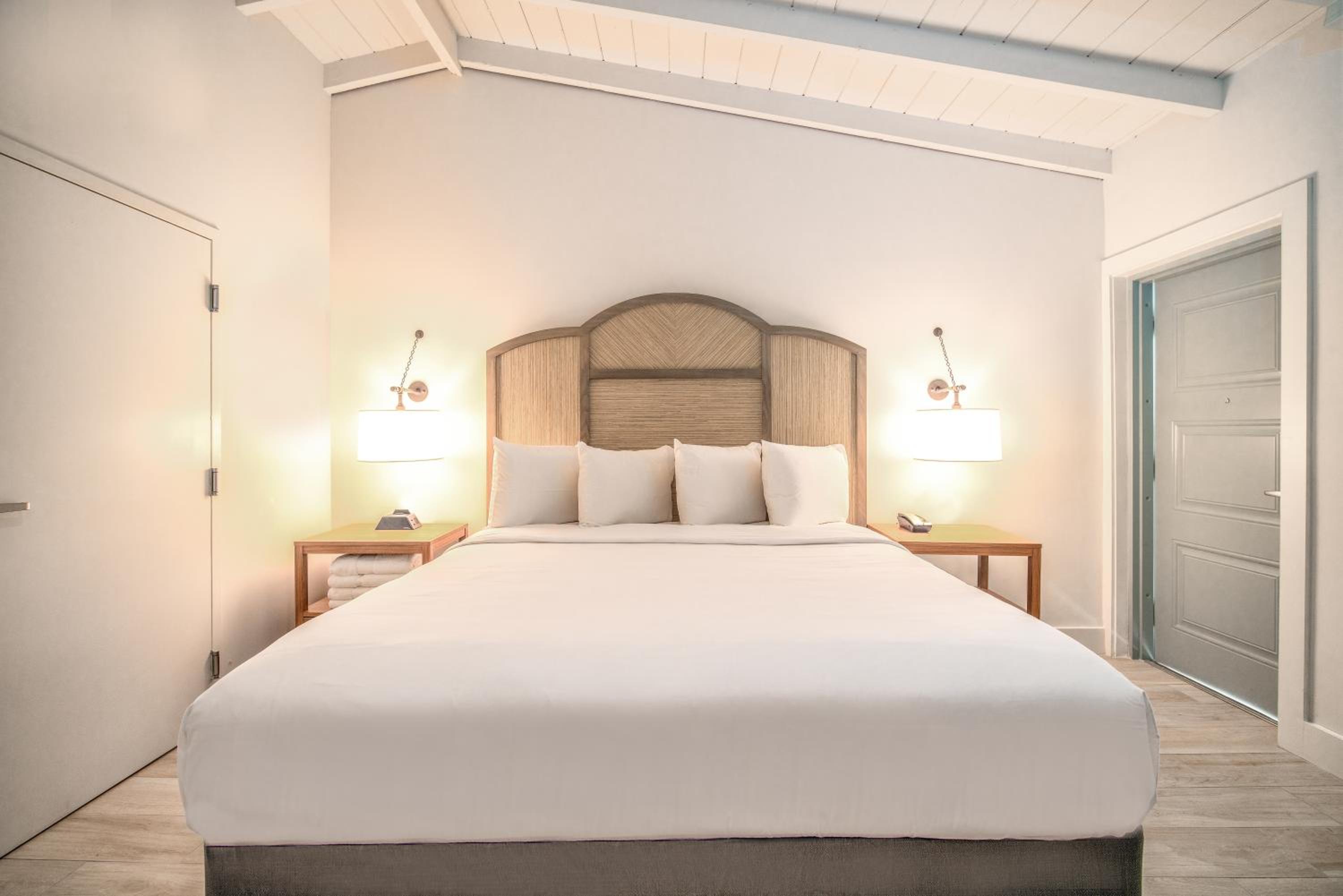 Standard King Villa - Photo 1