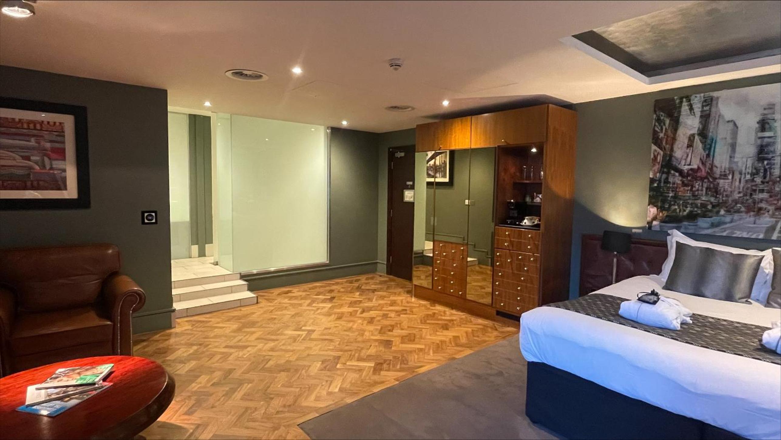 Junior Suite Double or Twin Room - Photo 15