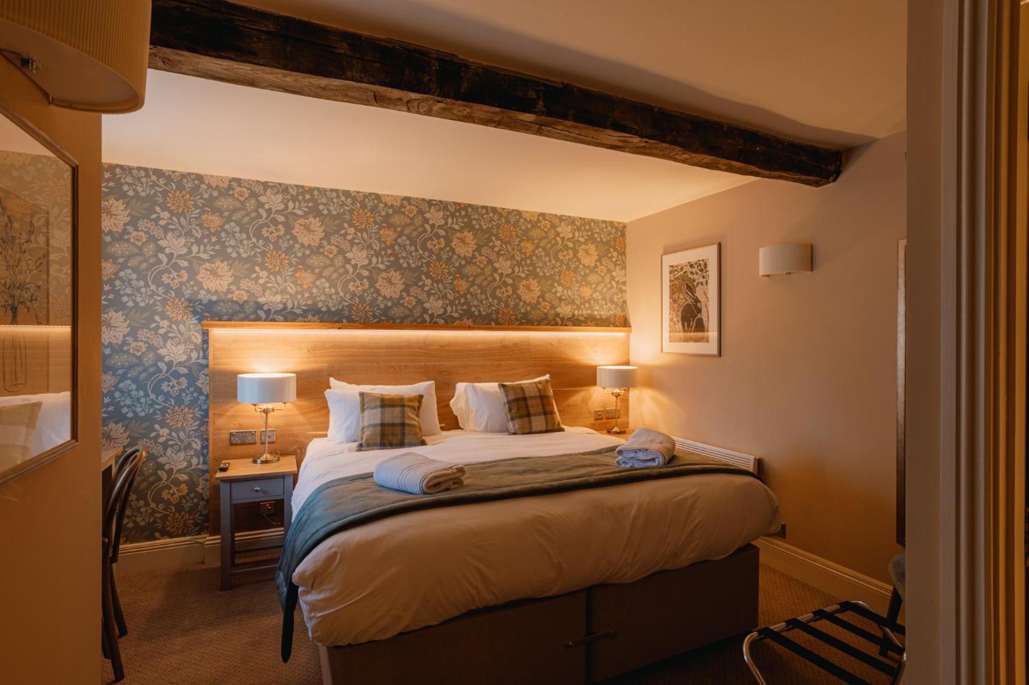 Double Room - Photo 16
