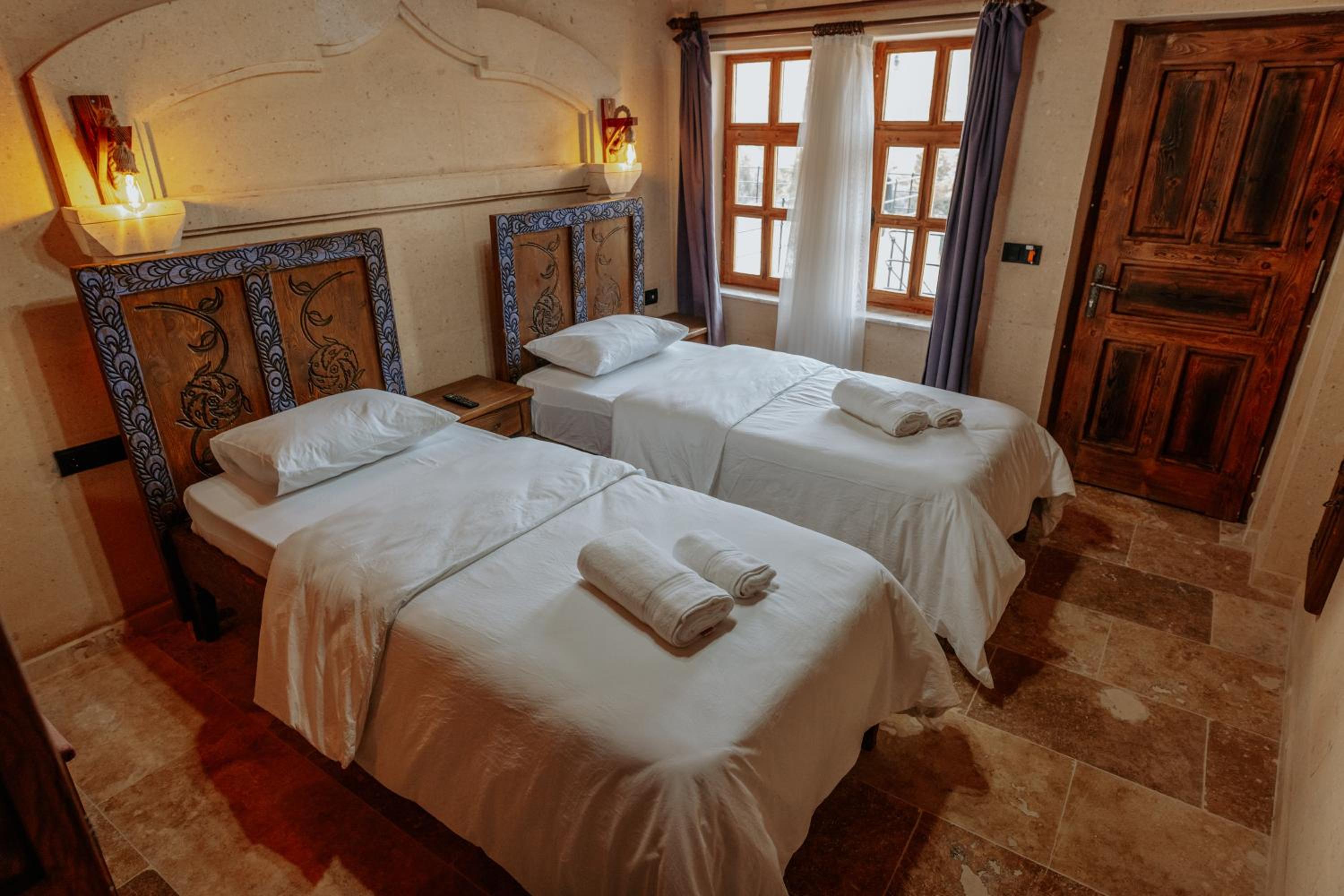 Standard Double Room - Photo 6