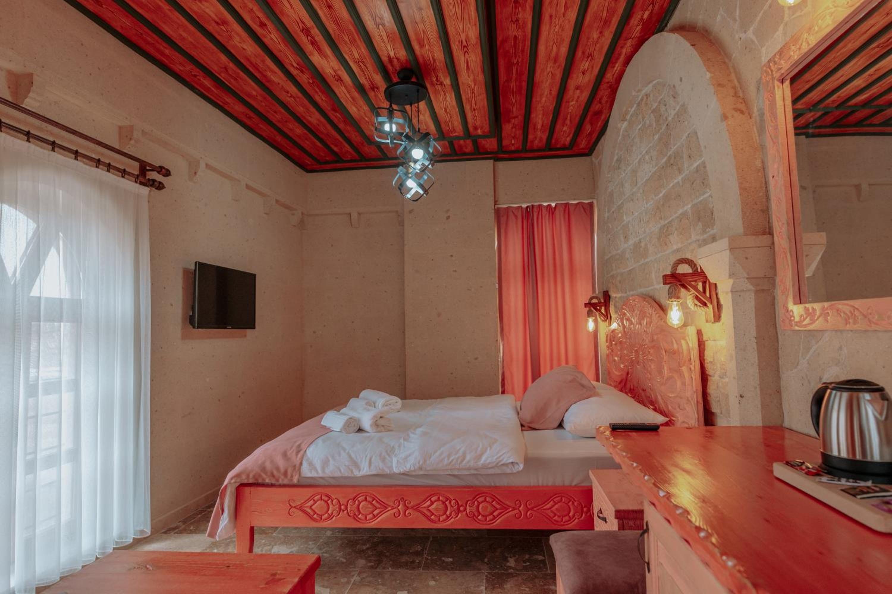 Deluxe Triple Room - Photo 7