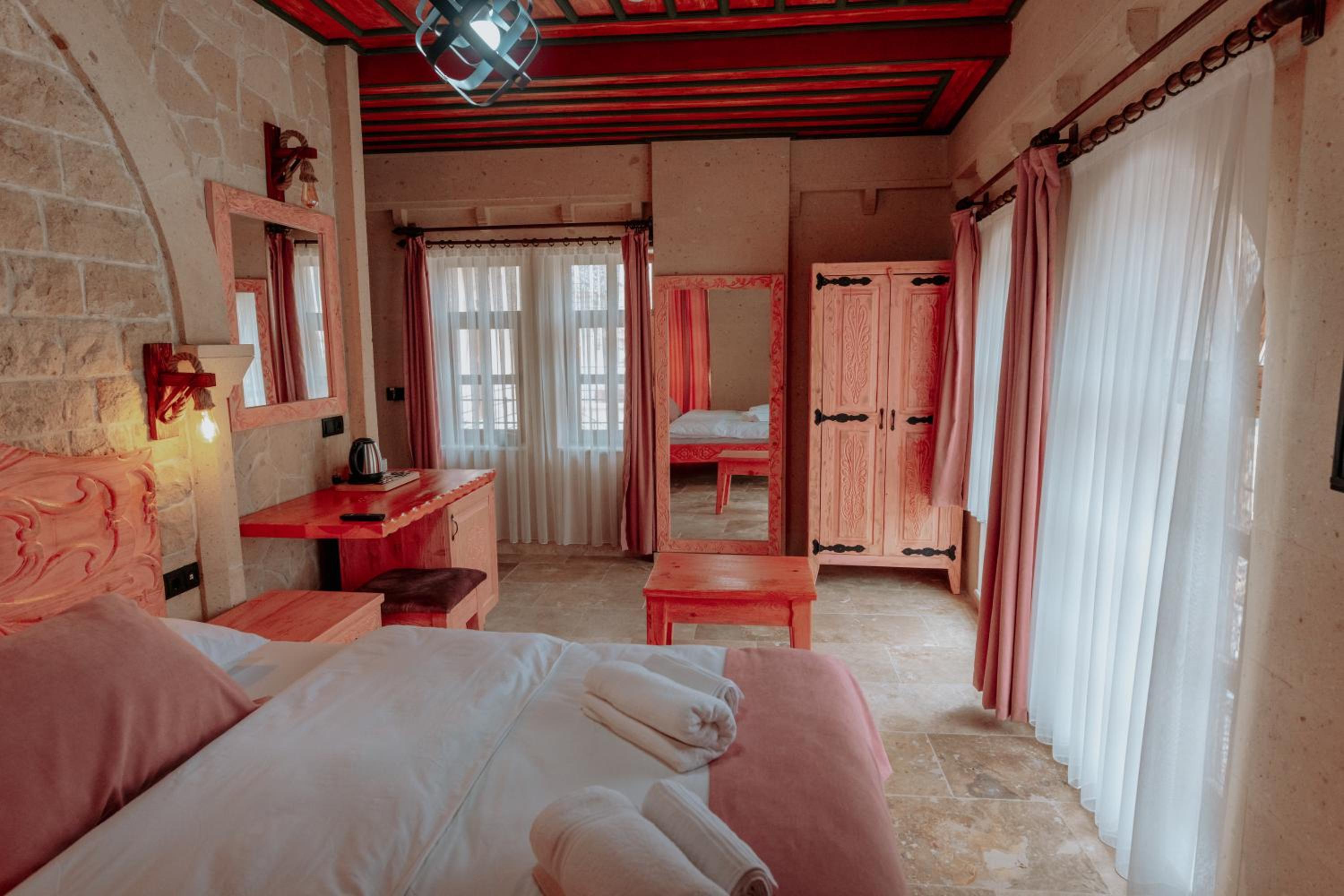 Deluxe Triple Room - Photo 1