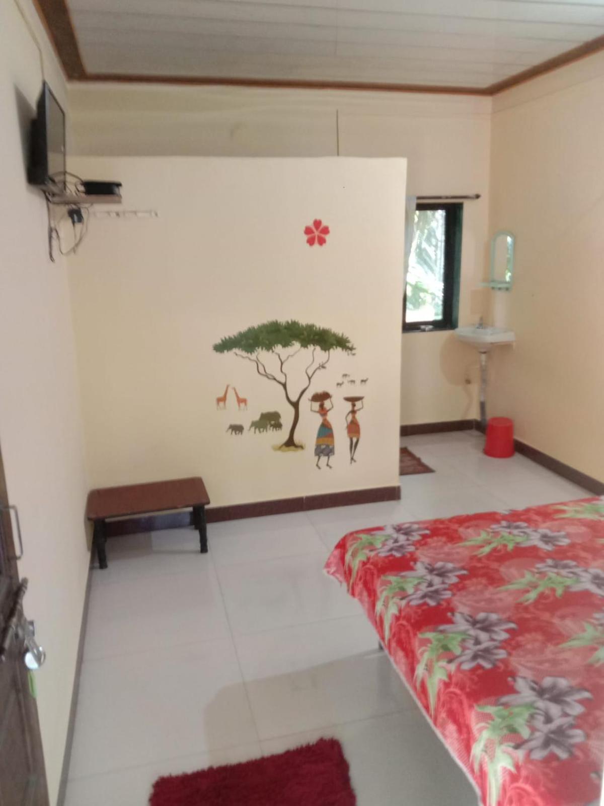 Deluxe Family Room photo 1
