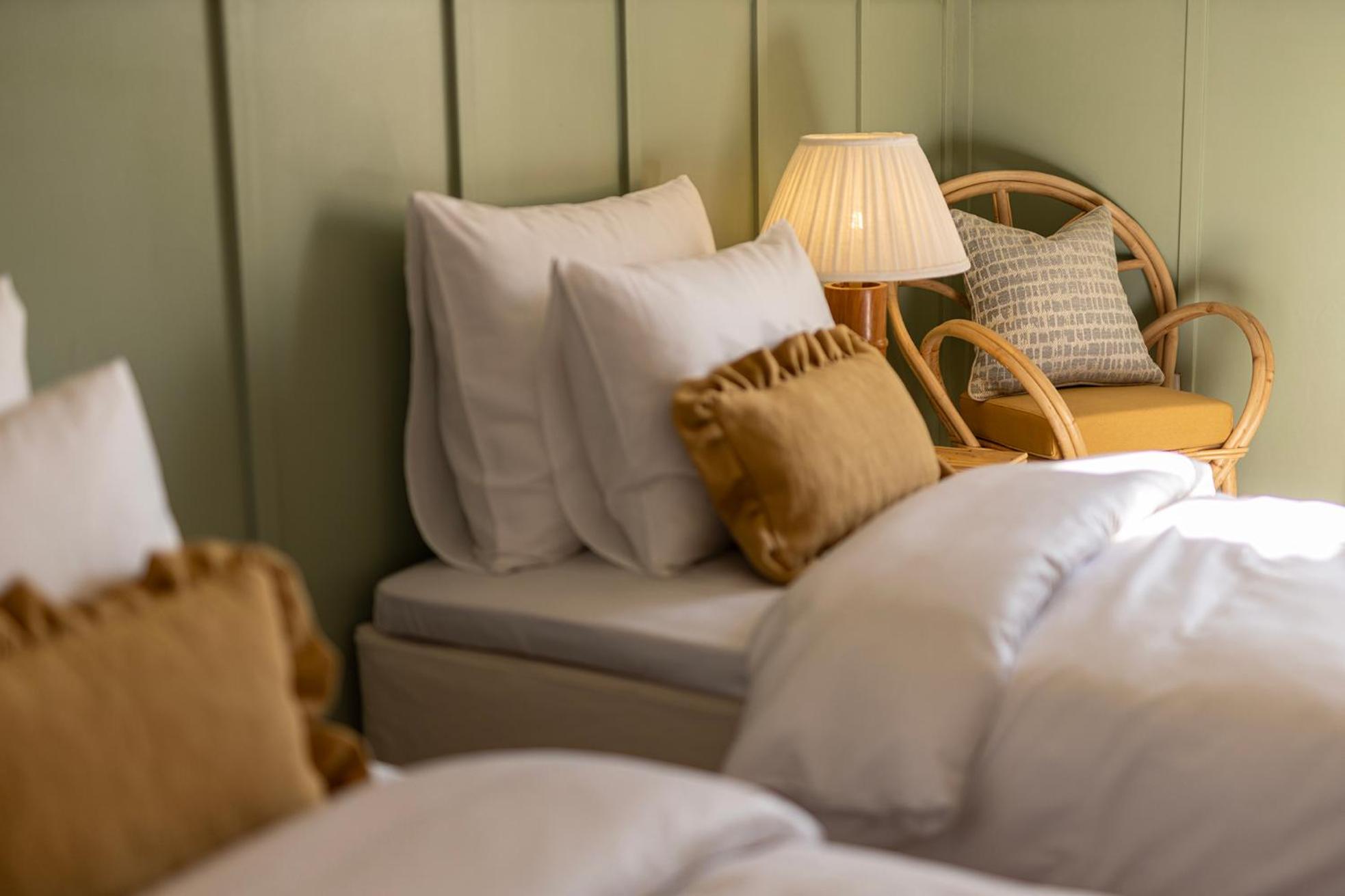Deluxe Double or Twin Room photo 1