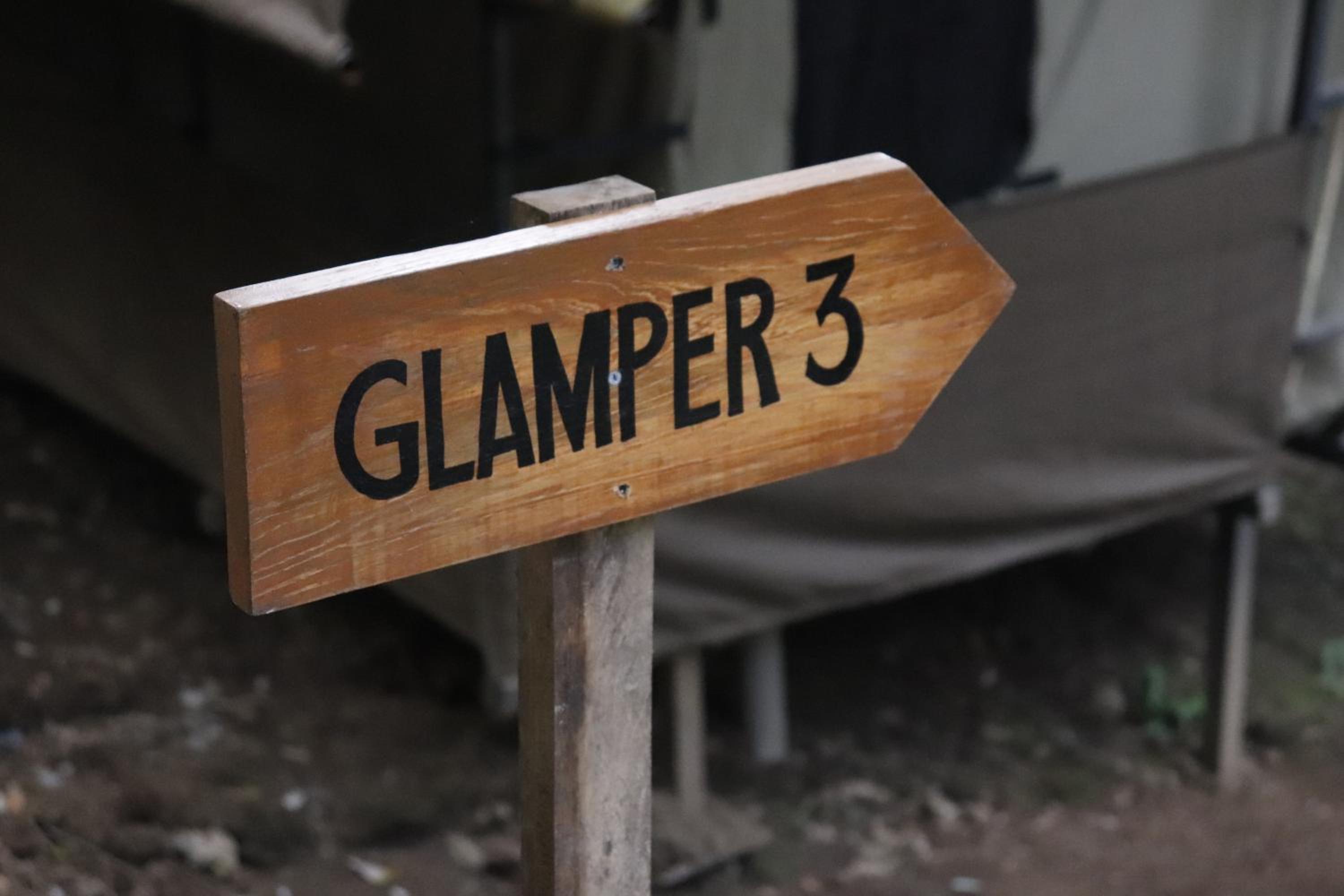 Glamper With Balcony and Hammock - Photo 9