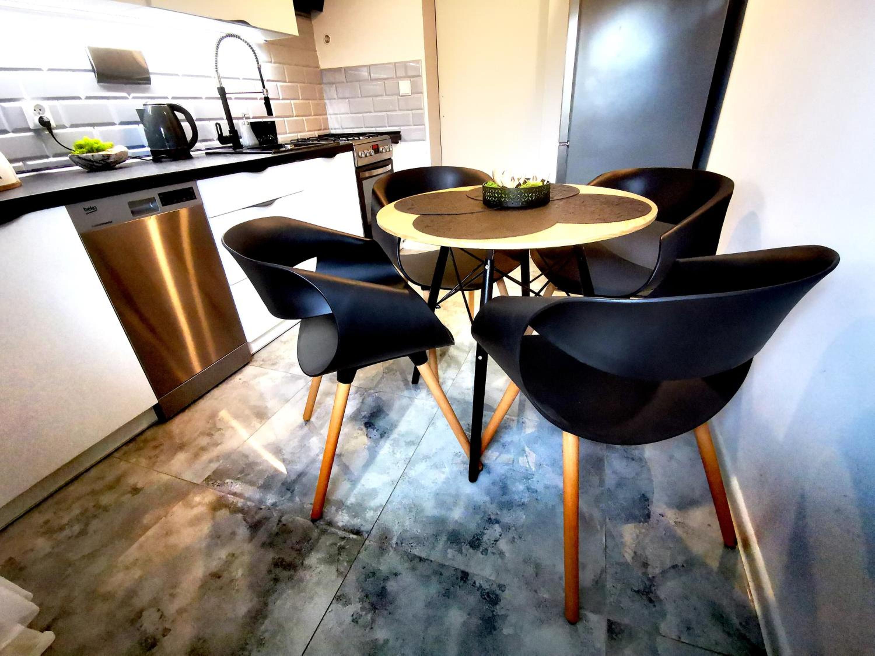 Studio Apartment photo 3