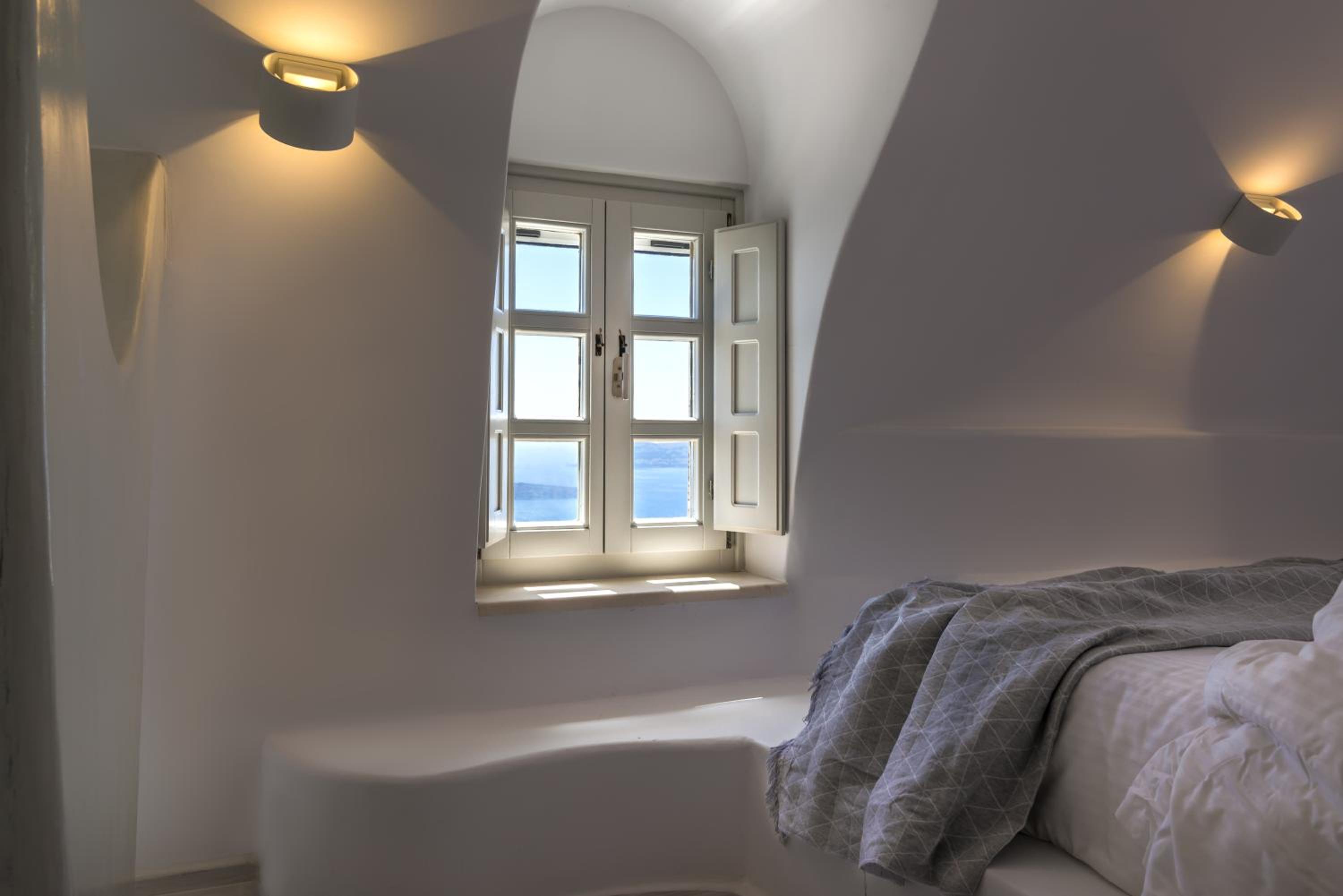 Junior Suite with Jacuzzi and Sunset View - Photo 9