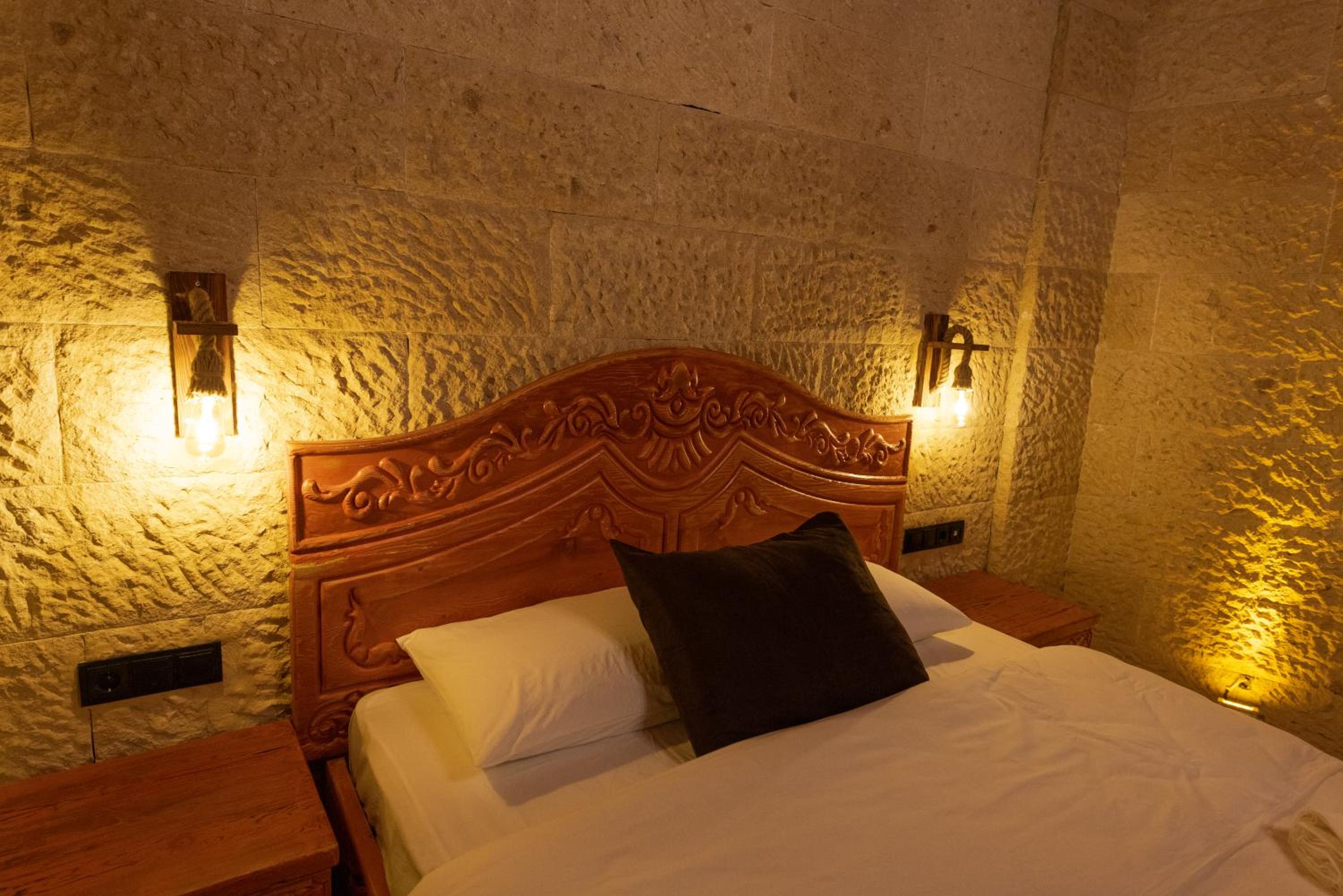Luxury Triple Room - Photo 10