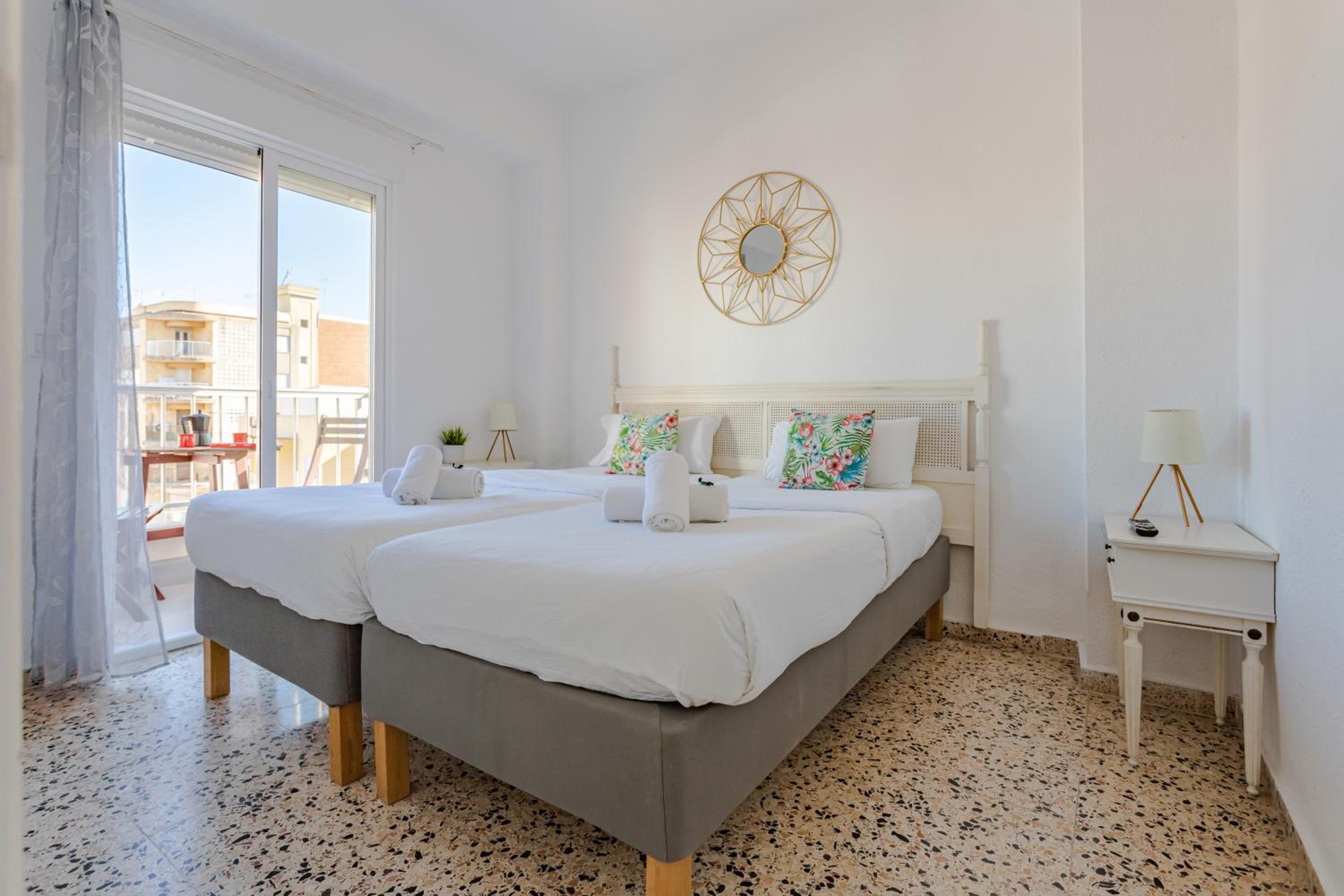 Habitación Doble o Twin Estándar con Balcón