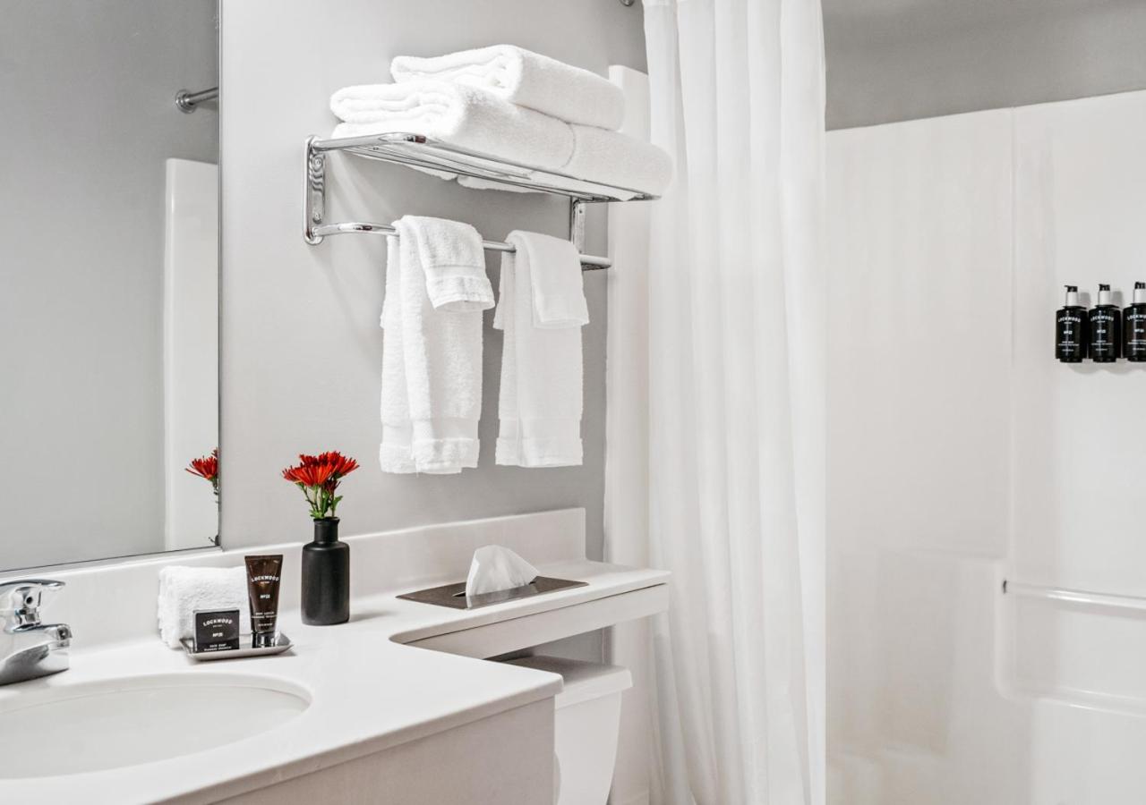 Deluxe Single Room photo 3