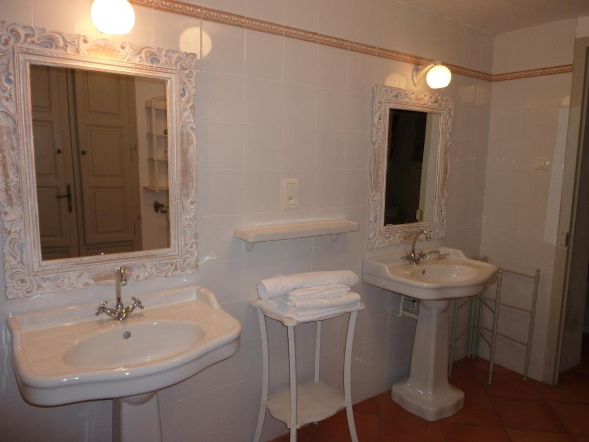 Double or Twin Room photo 1