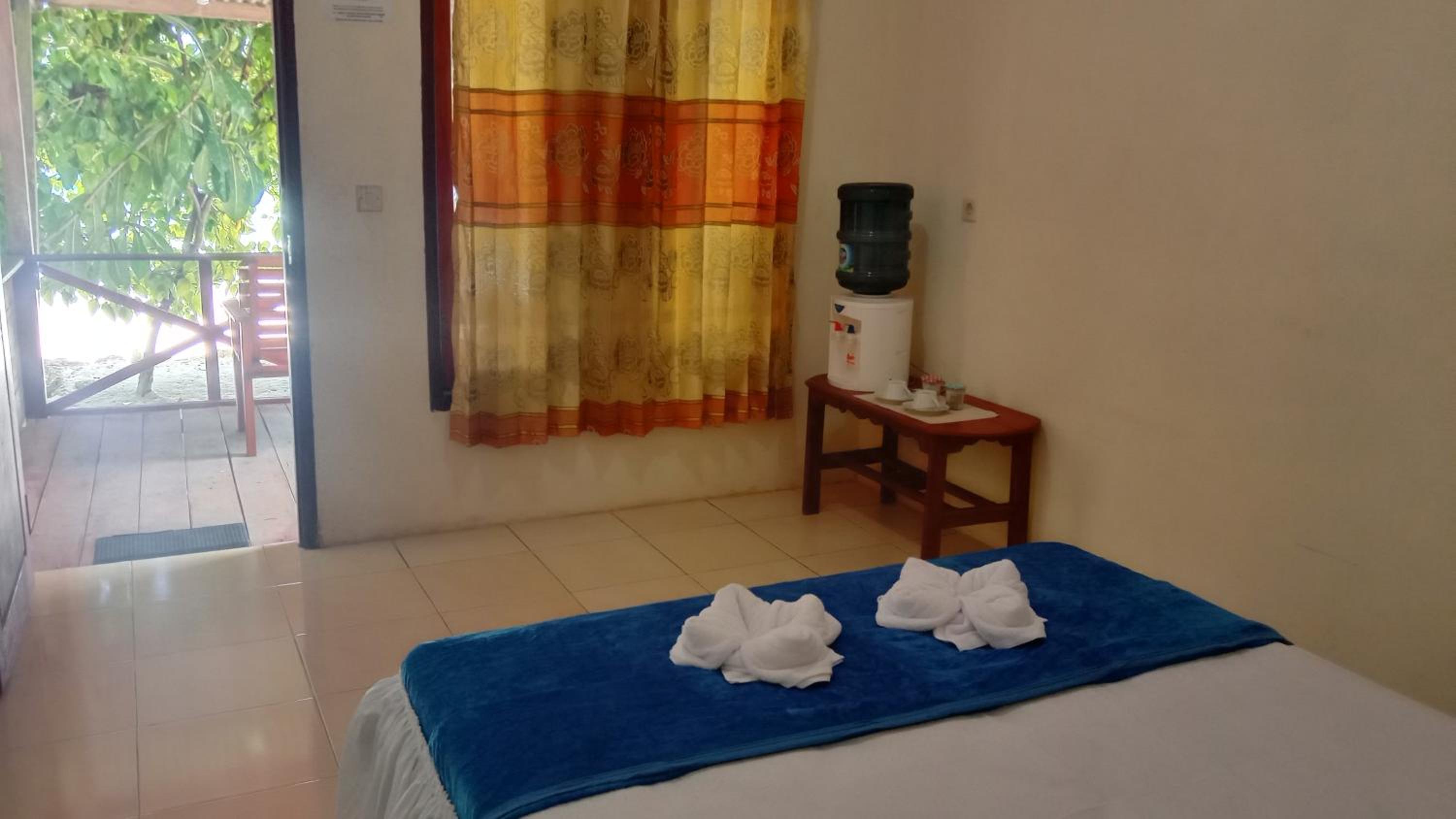 Deluxe Double Room (2 Adults + 1 Child) photo 1
