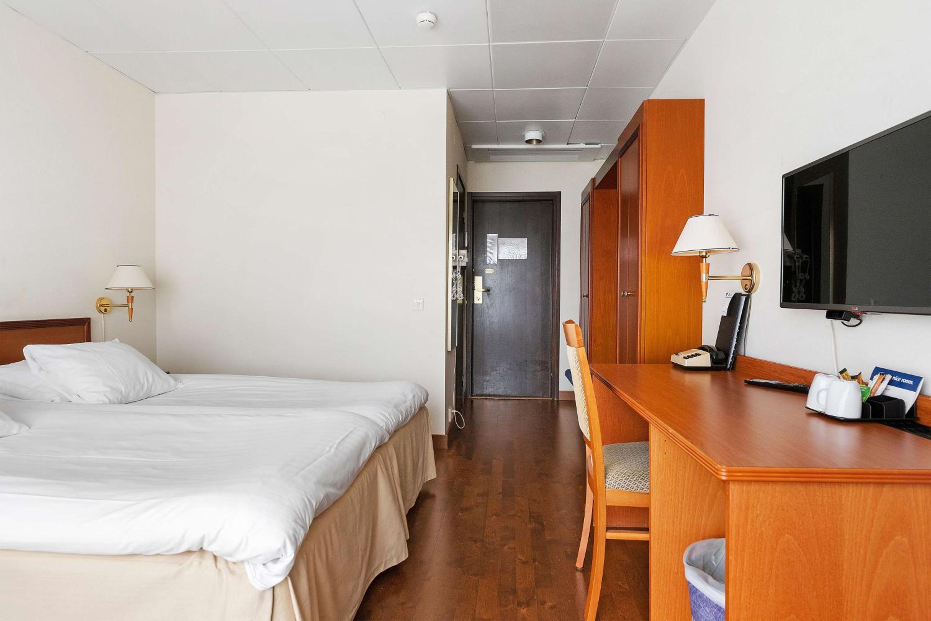 Superior Twin Room - Photo 5