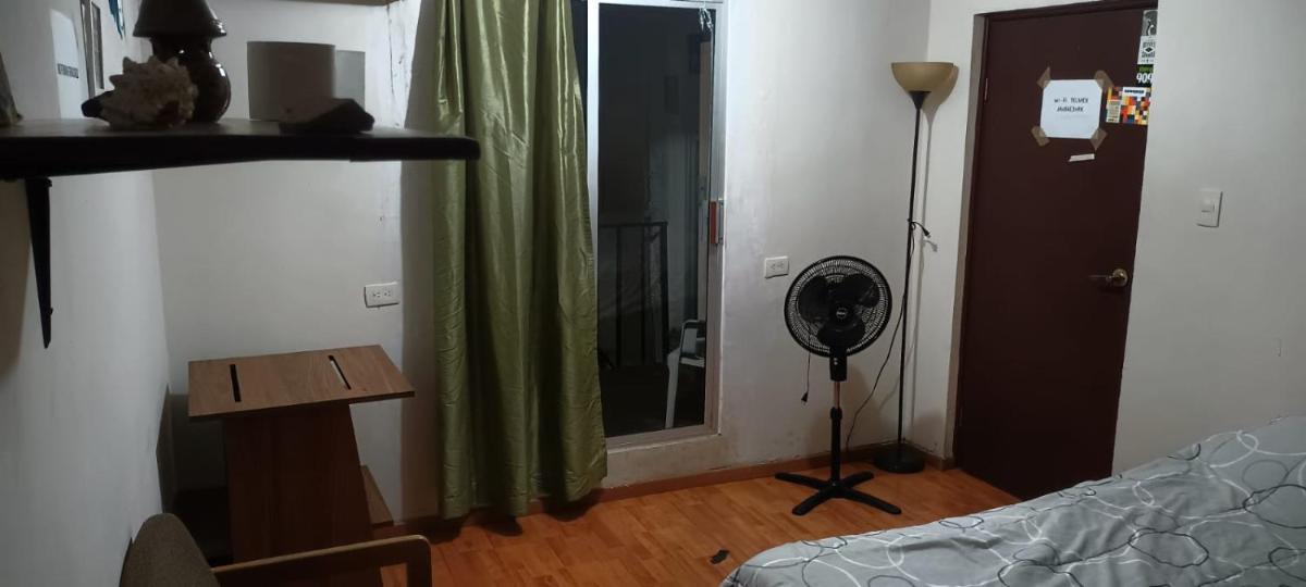 One-Bedroom Apartment photo 3