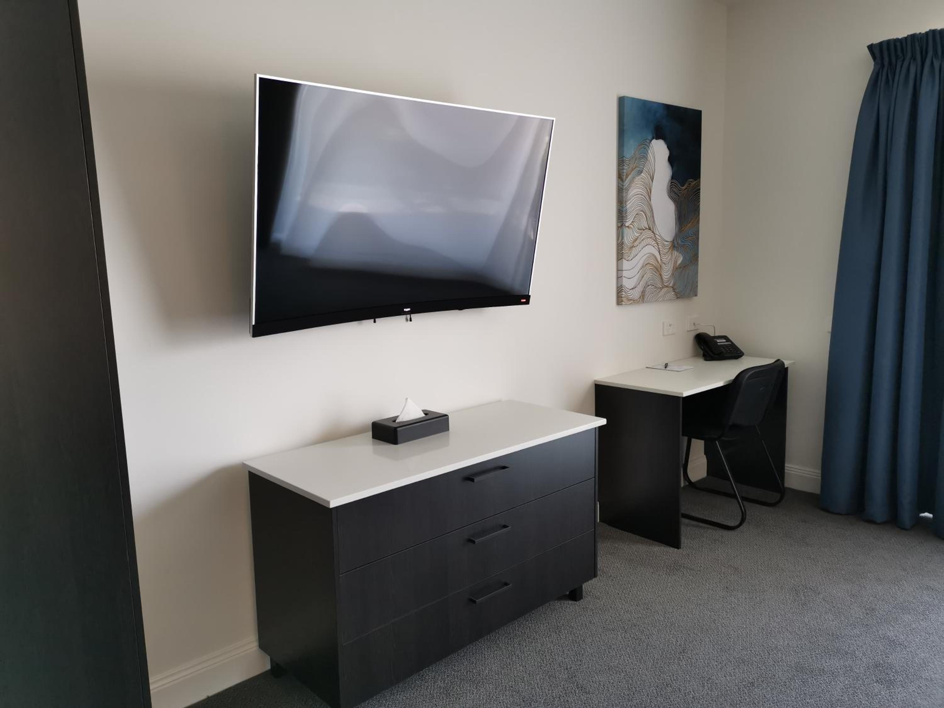 Double or Twin Room - Disability Access (Ground Floor) - Photo 3