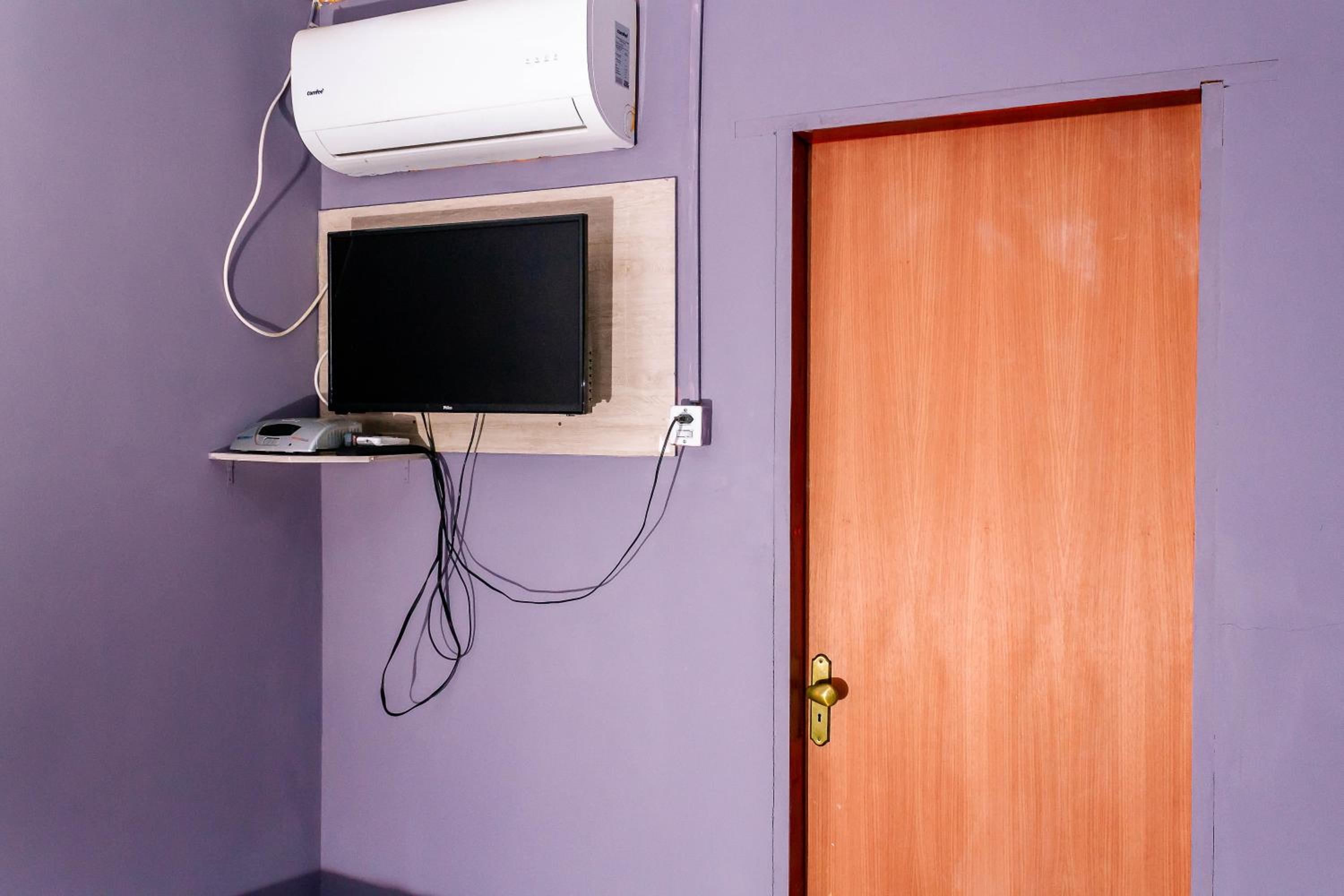 Double Room - Photo 2