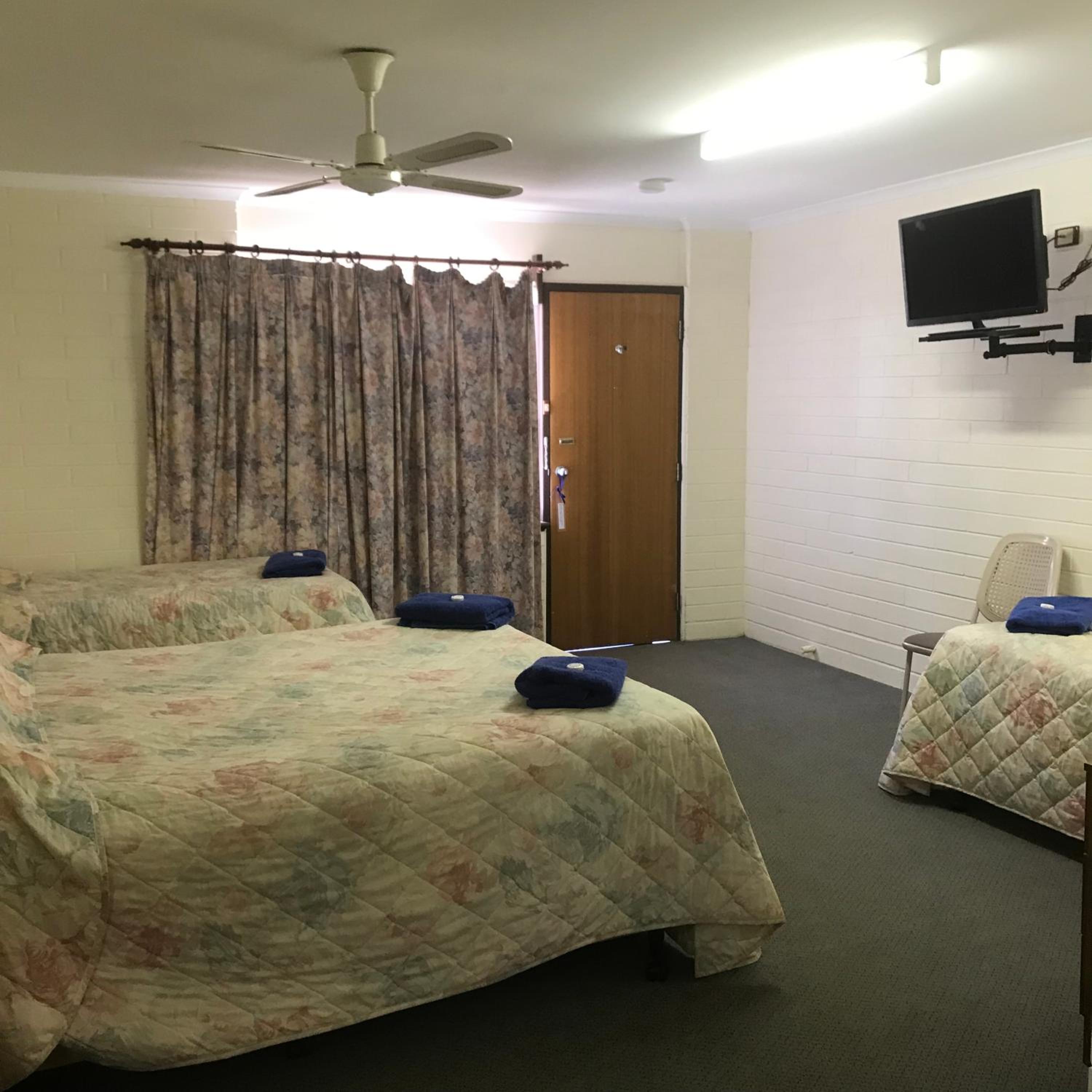 Deluxe Double Room with Extra Bed
