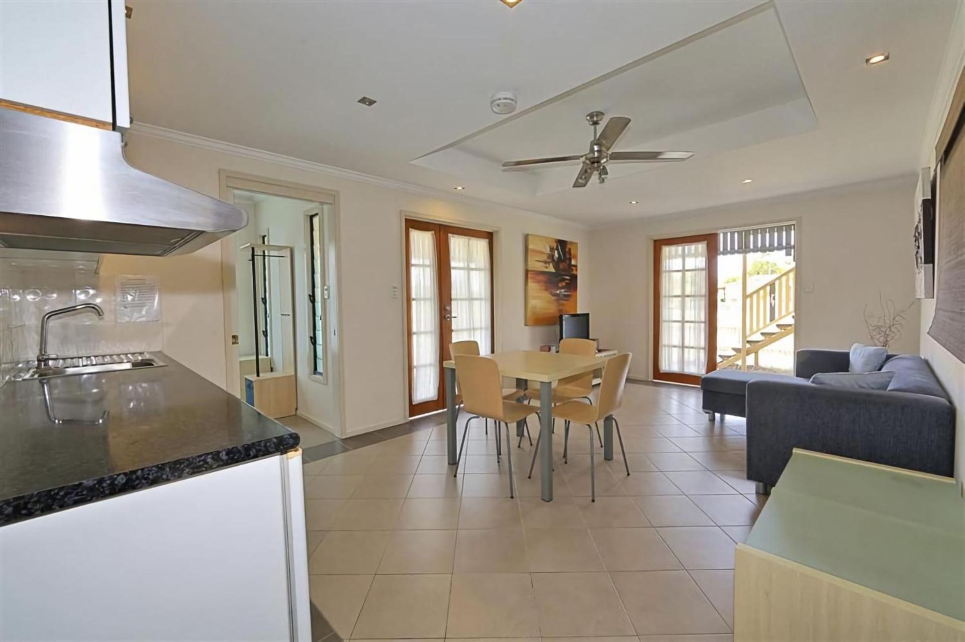 Four-Bedroom House photo 1