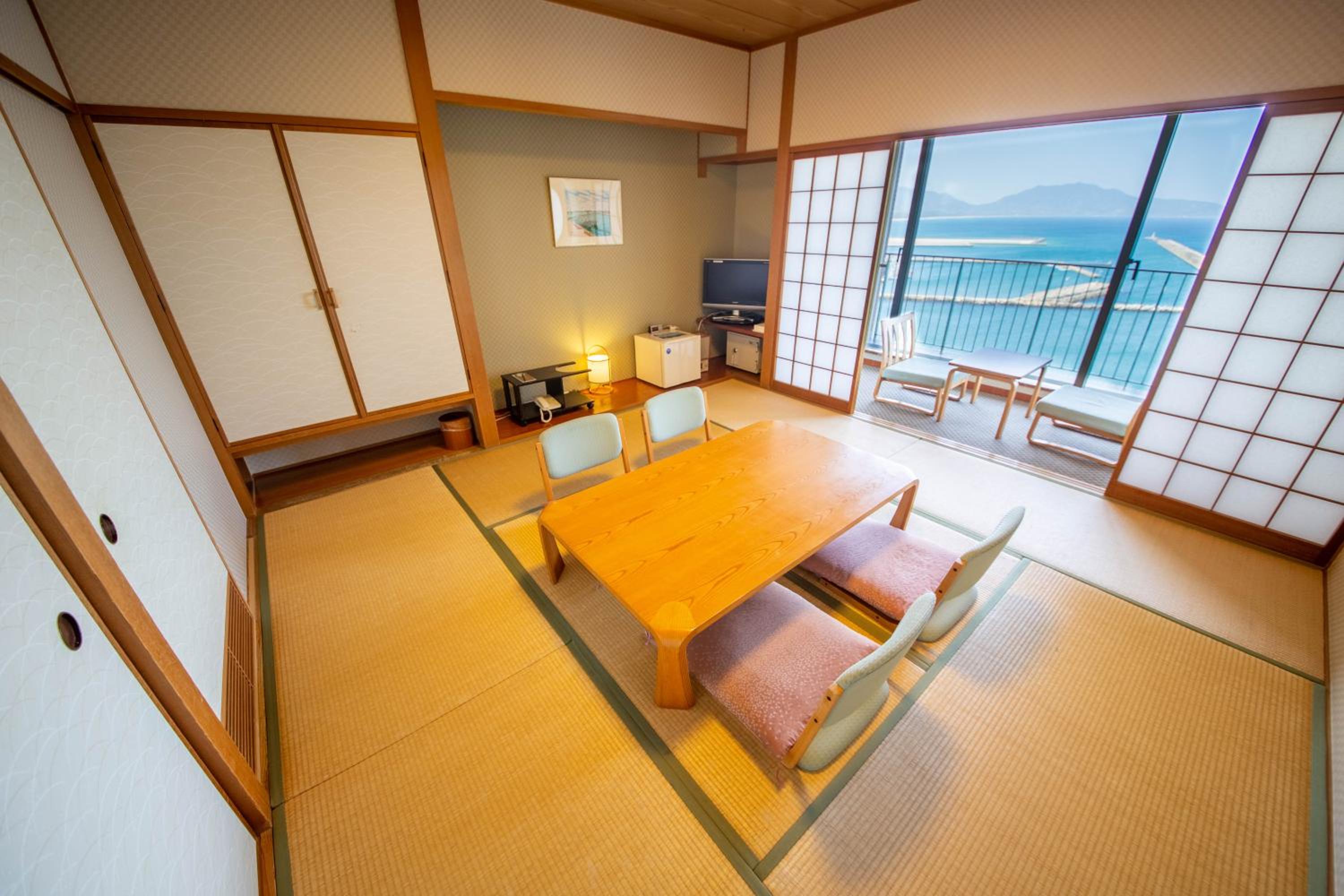 Japanese-Style Room - Photo 1