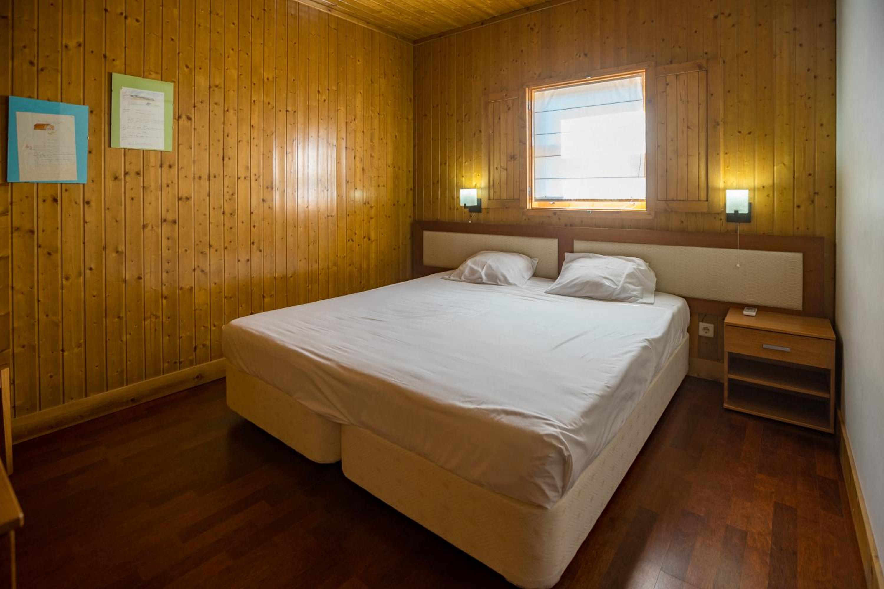 Four-Bedroom House photo 2