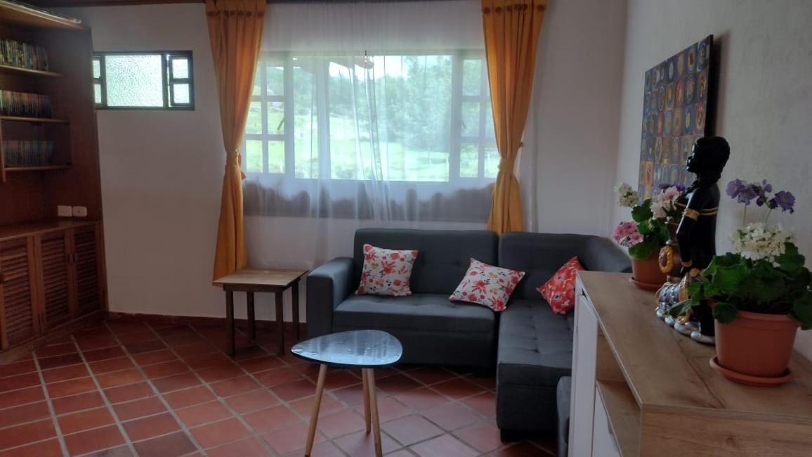 Three-Bedroom House photo 2