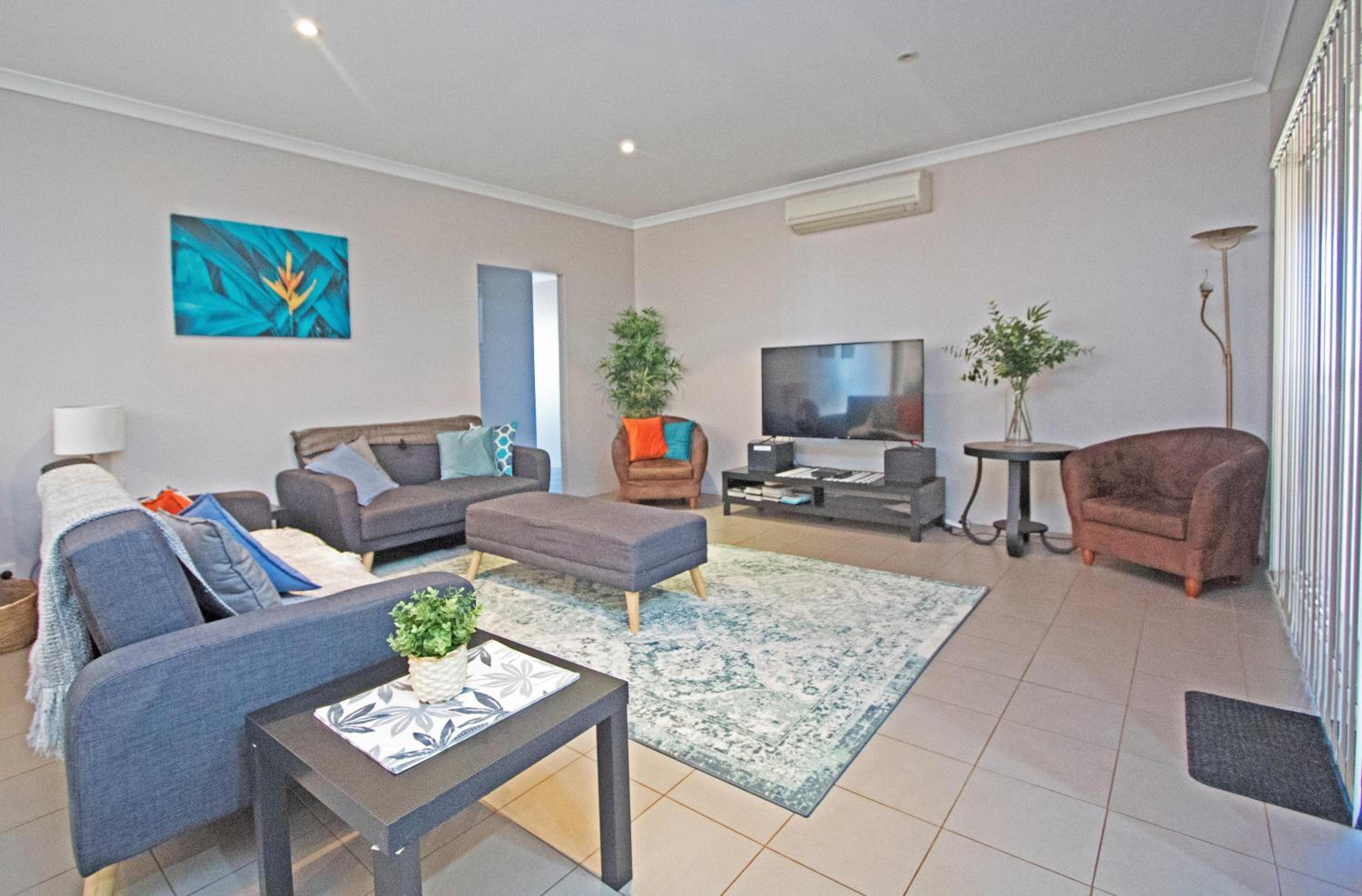 Three-Bedroom Holiday Home  photo 1
