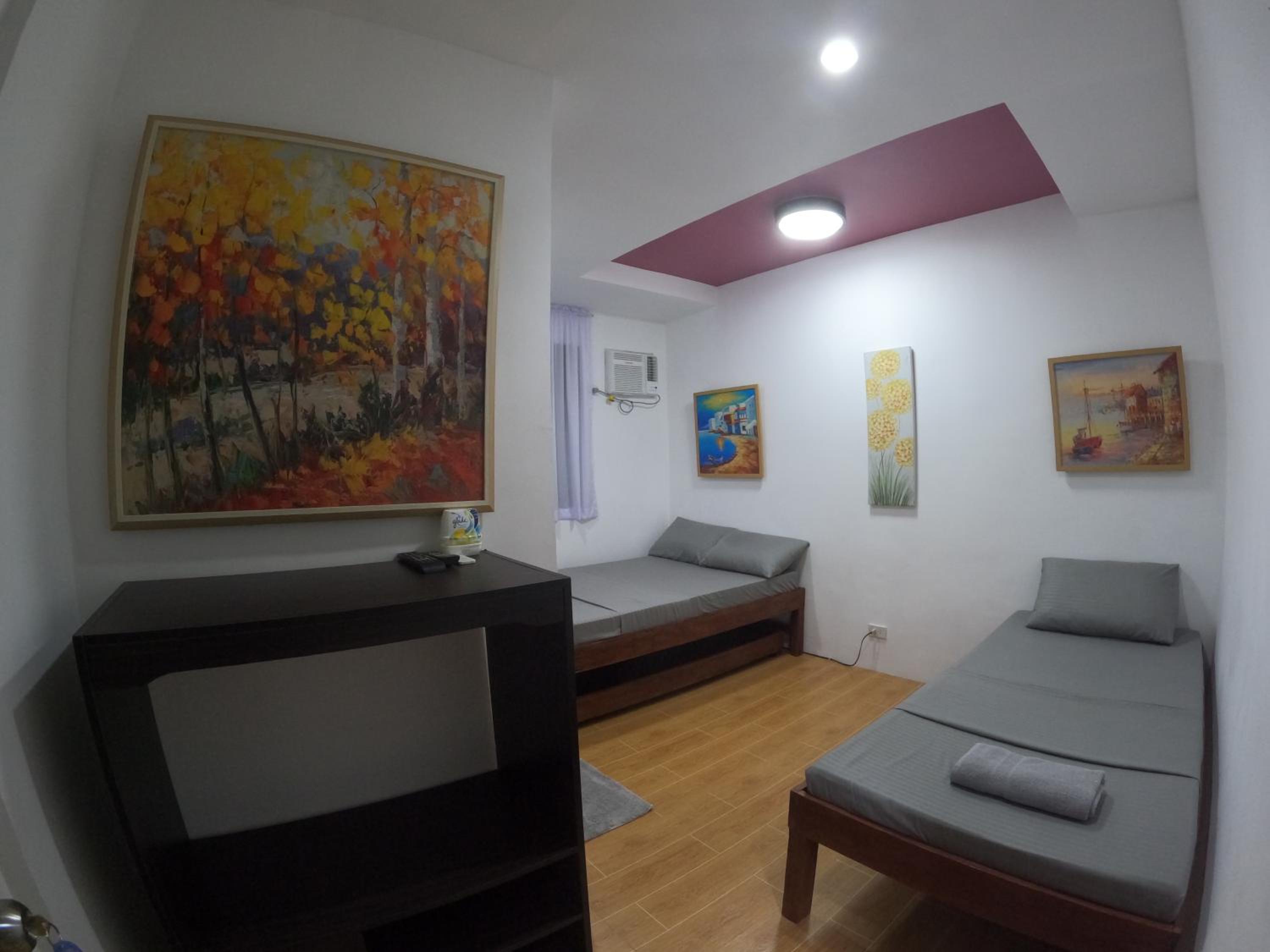 Deluxe Triple Room photo 2