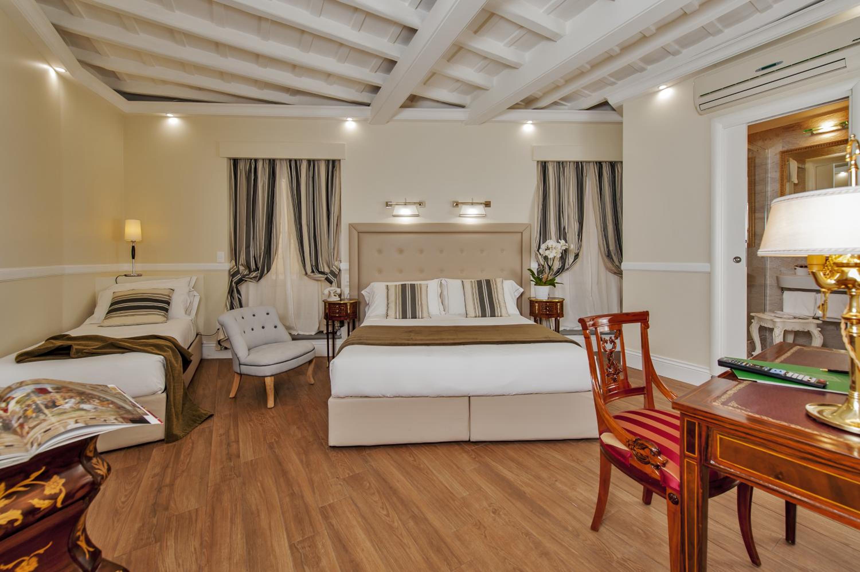 Triple Room photo 3