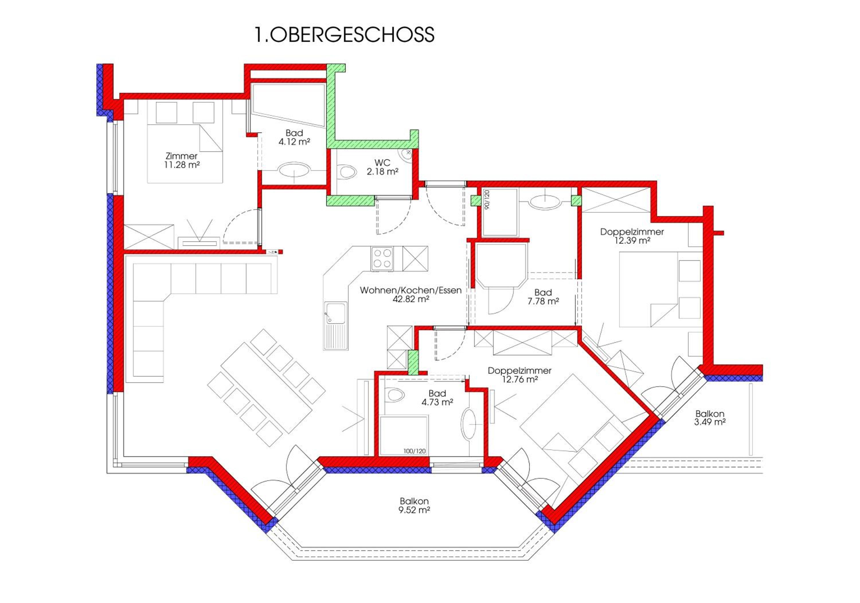Large Three-Bedroom Apartment with Balcony photo 2