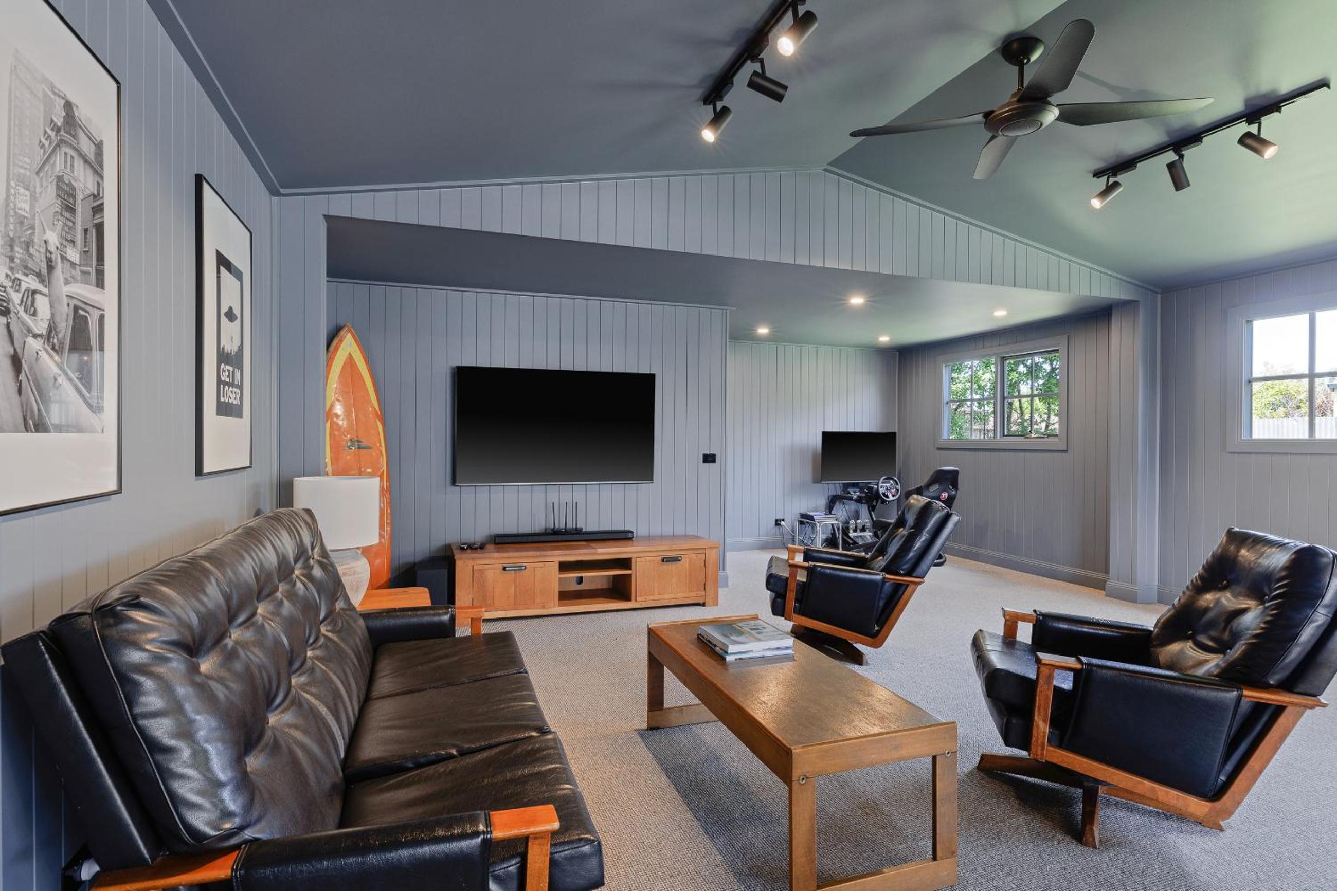 Four-Bedroom House photo 1